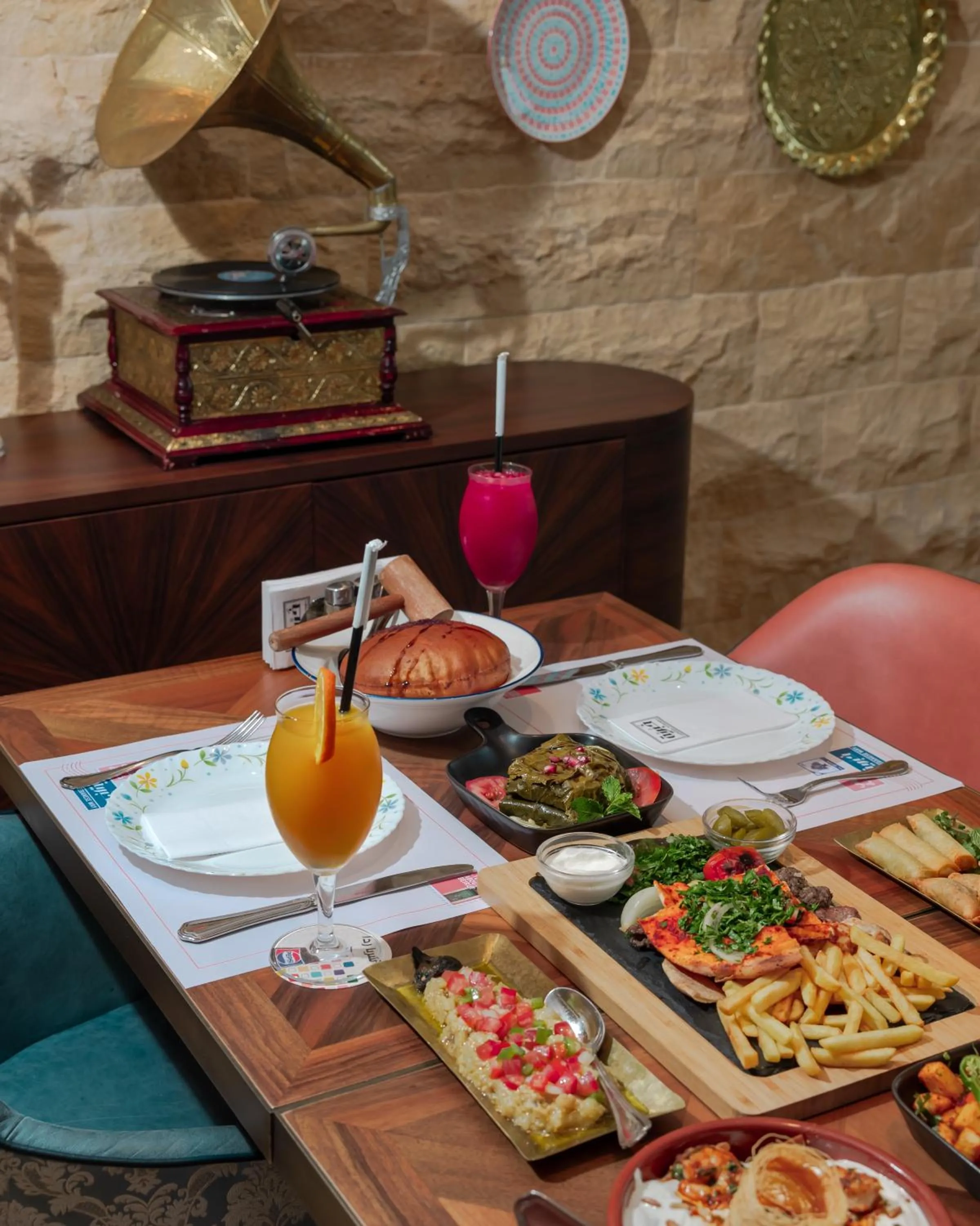 Restaurant/places to eat in Ascott Corniche Al Khobar