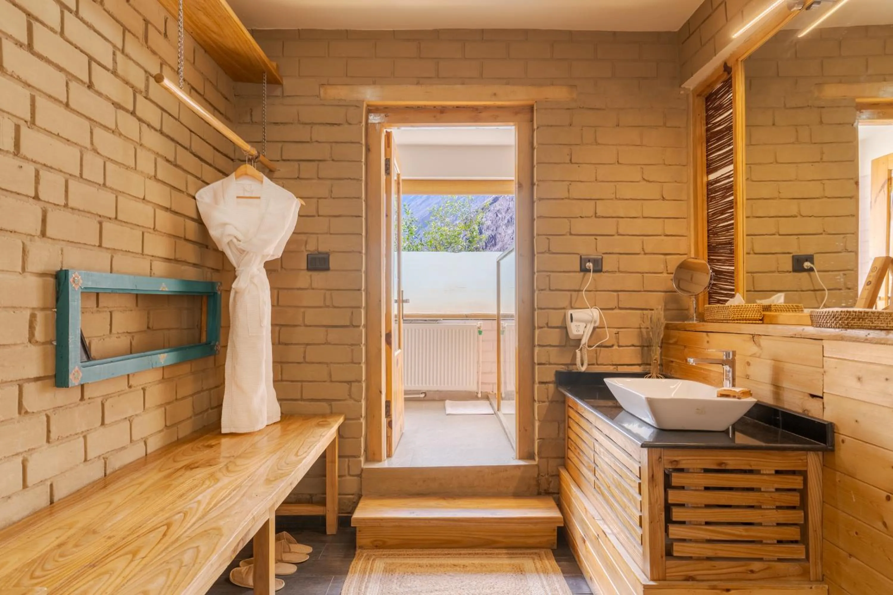 Bathroom in Stone Hedge Hotel