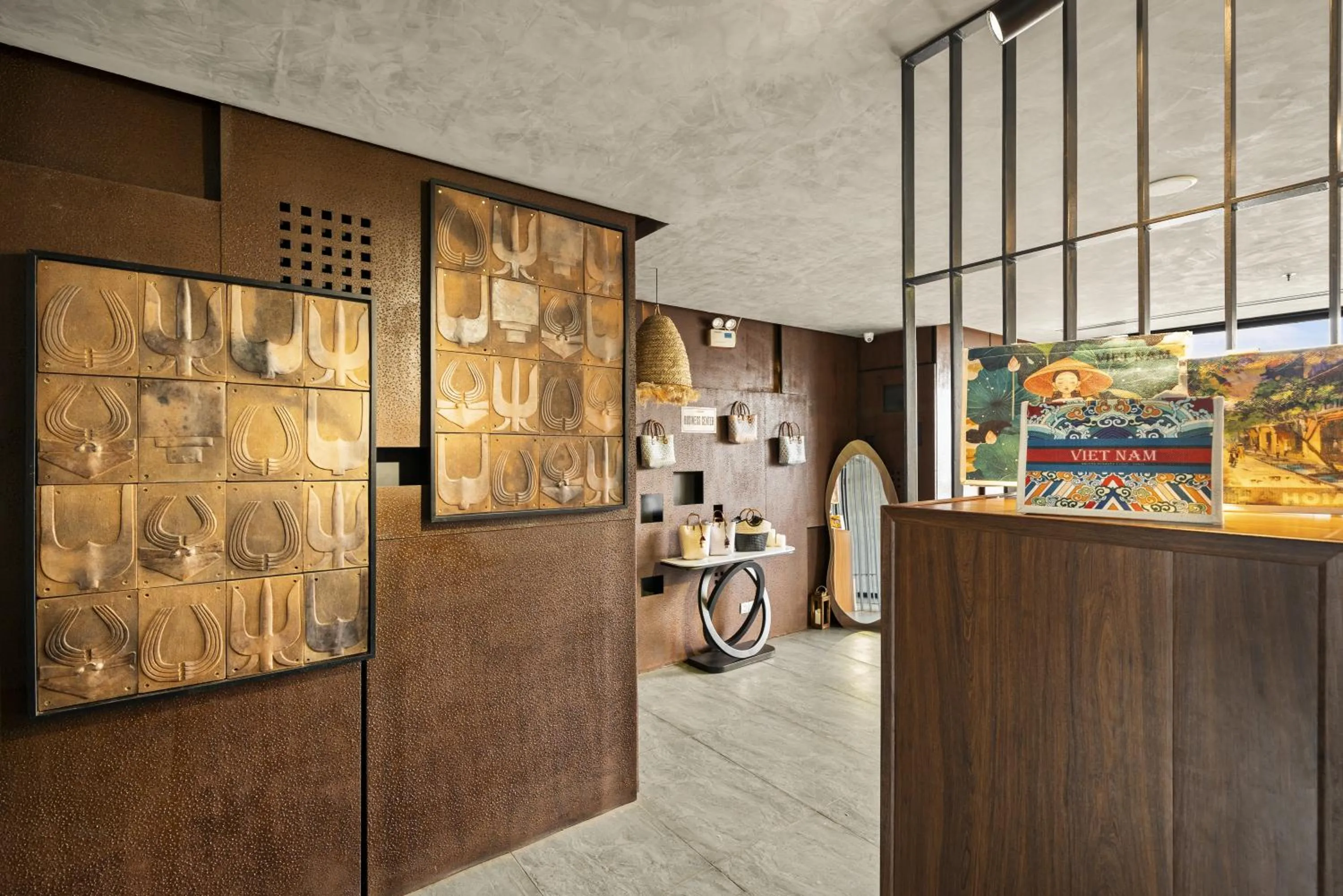 Shopping Area in The Code Hotel & Spa Da Nang - Complimentary Daily Afternoon Tea in Sky Bar