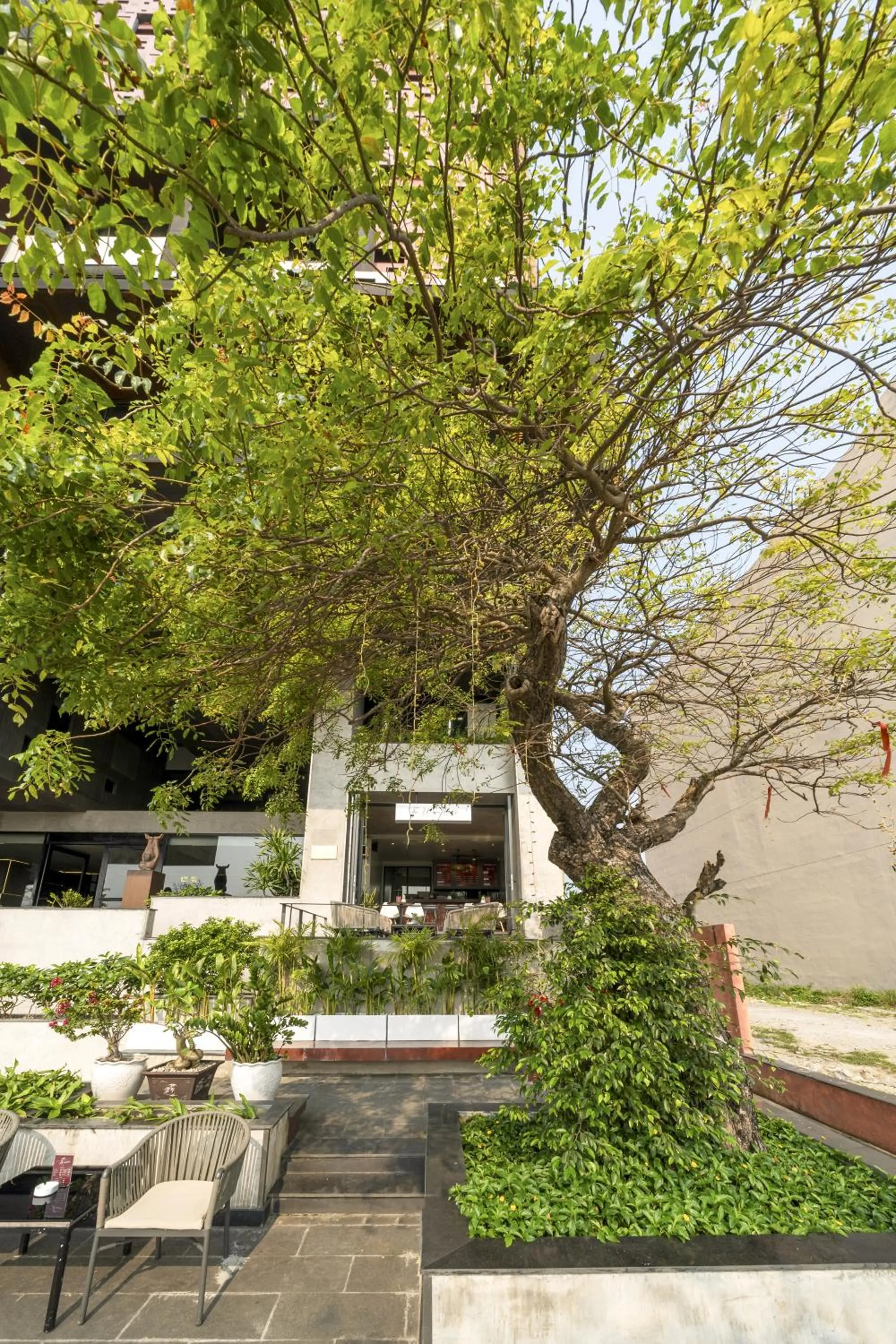 Property building in The Code Hotel & Spa Da Nang - Complimentary Daily Afternoon Tea in Sky Bar