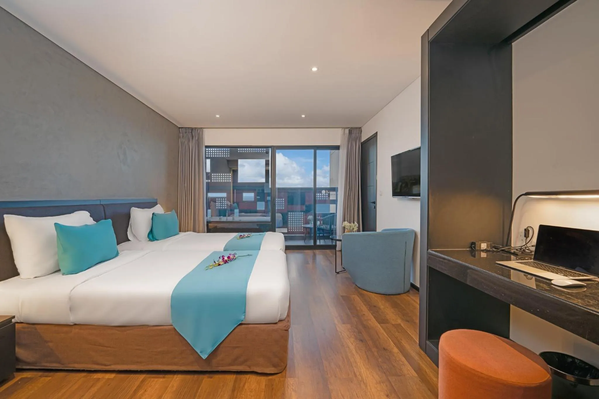 Photo of the whole room, Bed in The Code Hotel & Spa Da Nang - Complimentary Daily Afternoon Tea in Sky Bar