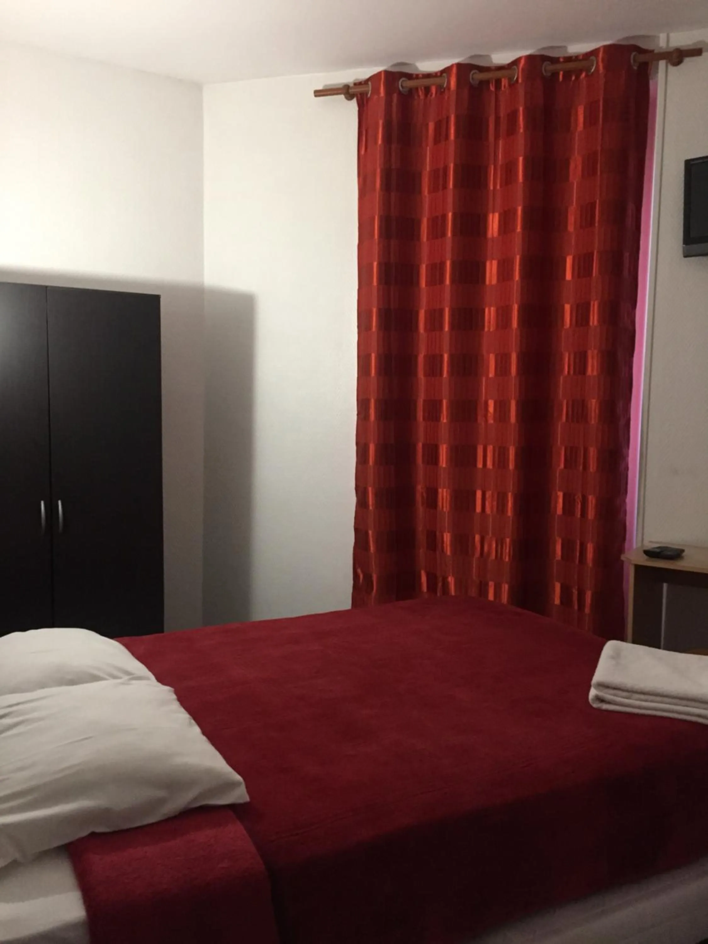 Bed in Hotel Chevallier