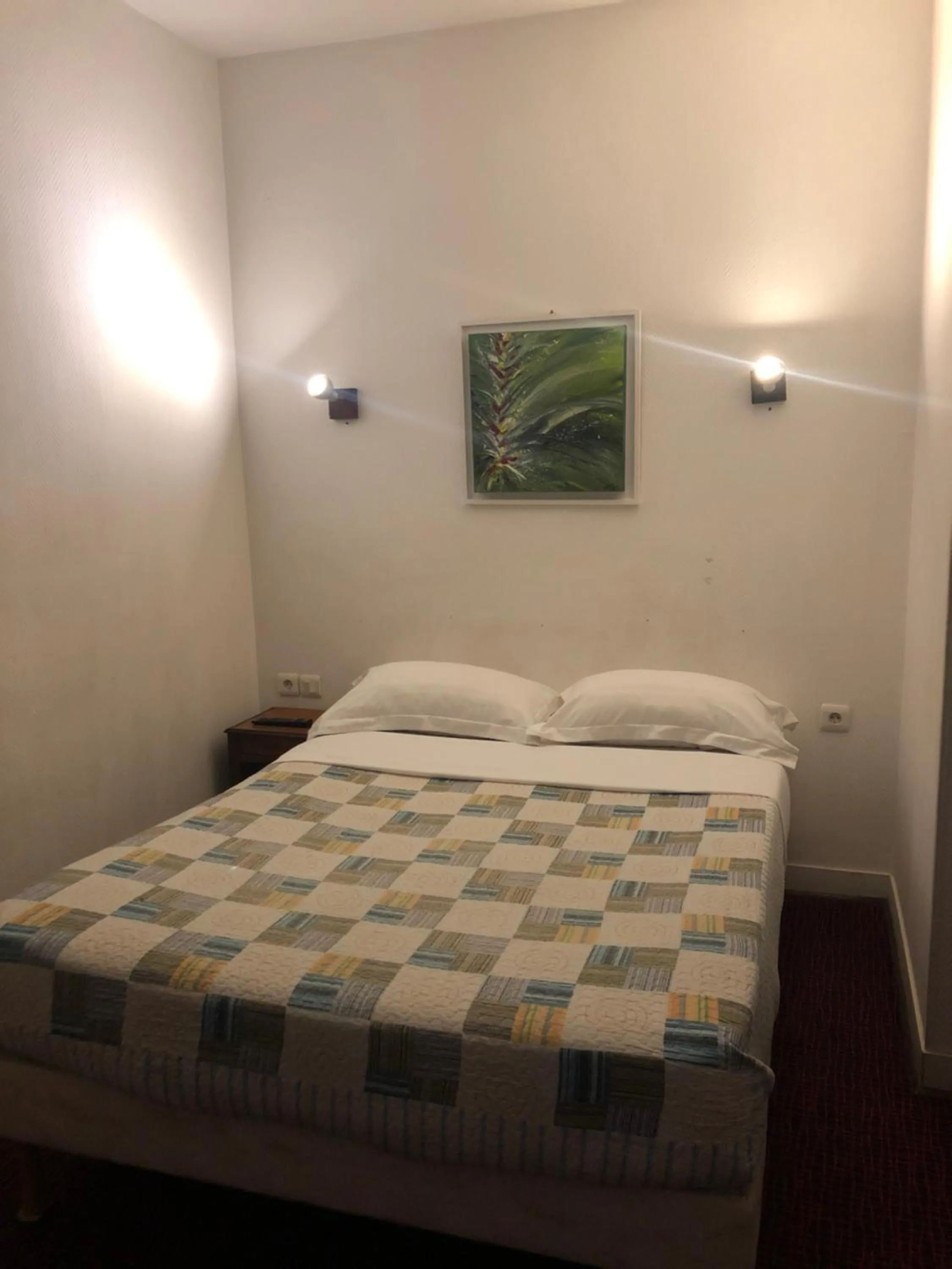 Other, Bed in Hotel Chevallier