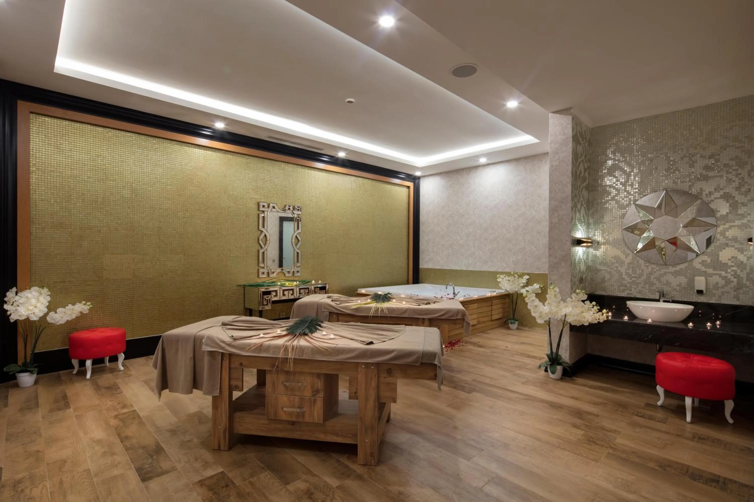 Spa and wellness centre/facilities in Granada Luxury Beach-Ultra All Inclusive