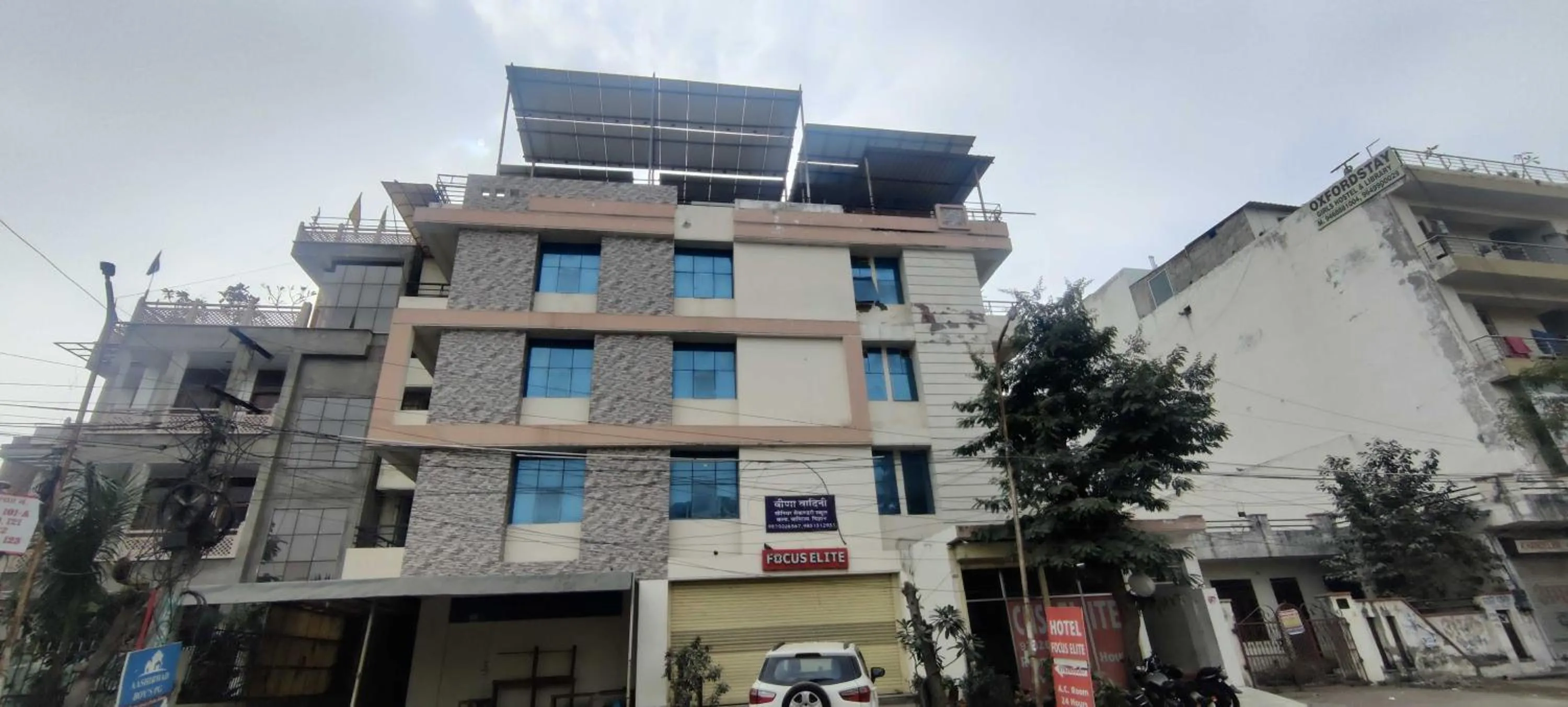 Facade/entrance in Hotel O Focus Elite