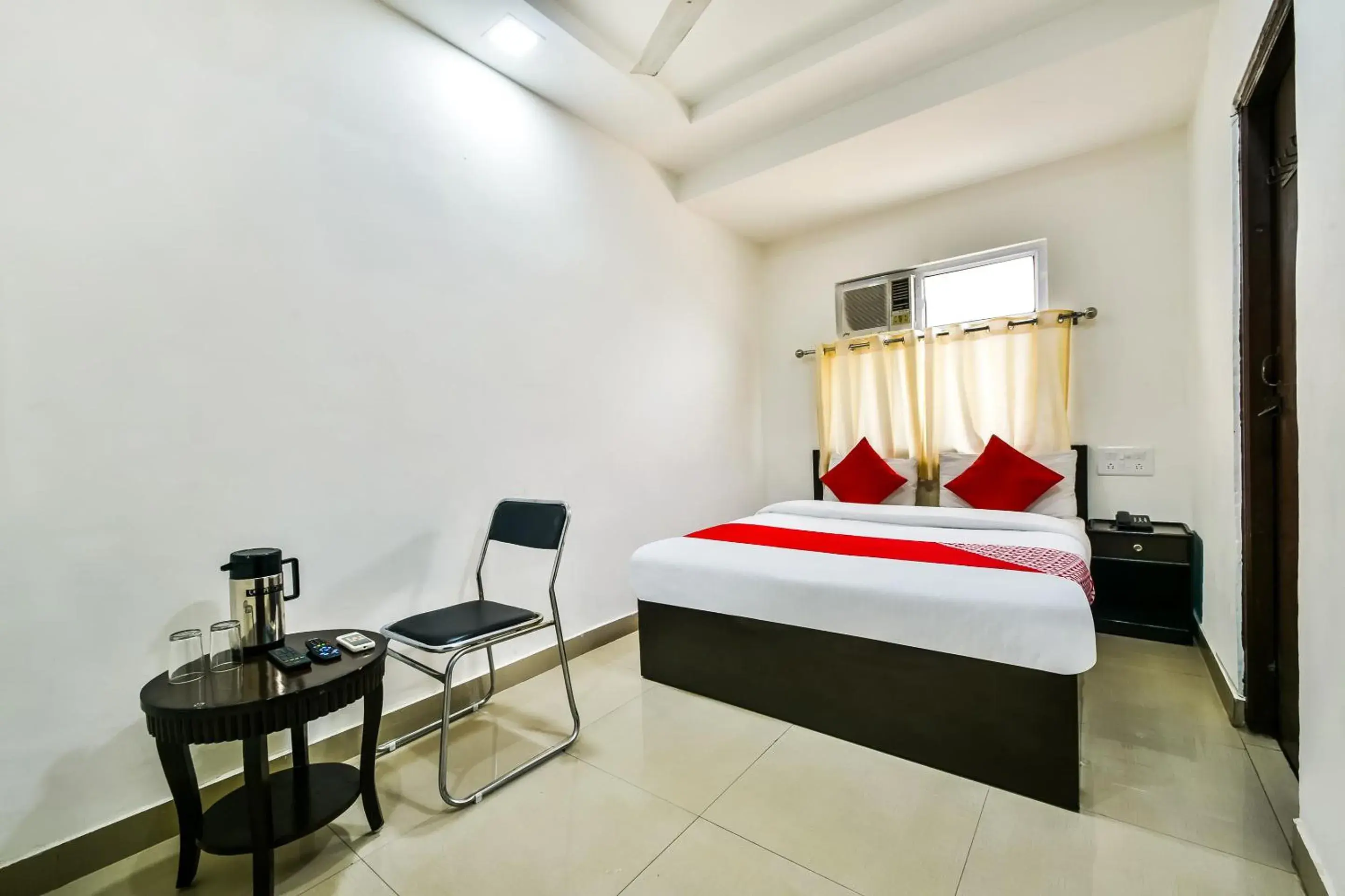 Classic Triple Room - single occupancy in Hotel O Tirupati Residency Kota Airport Classic Triple Room - single occupancy in Hotel O Tirupati Residency Kota Airport