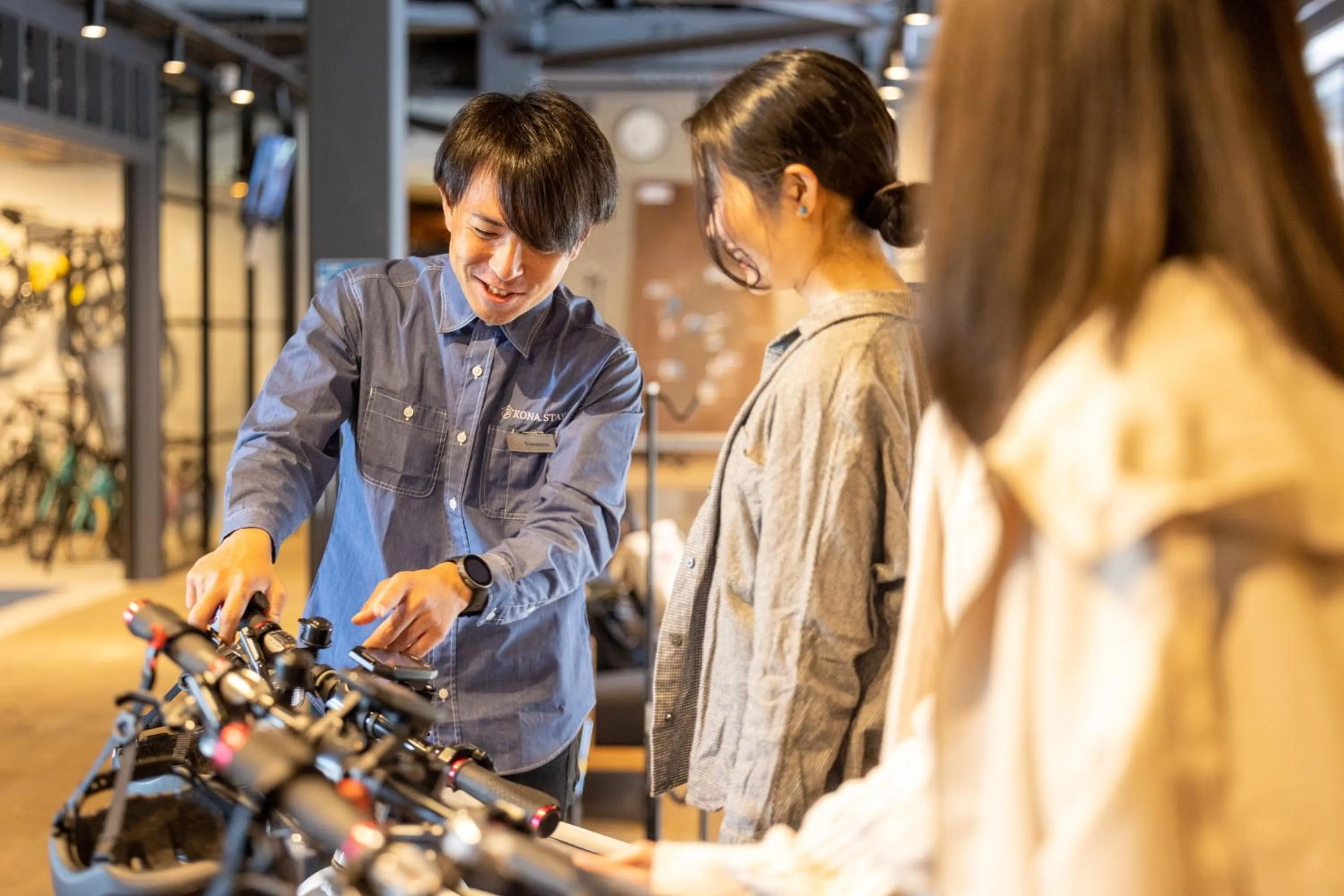 Staff in Kona Stay Bicycle Resort