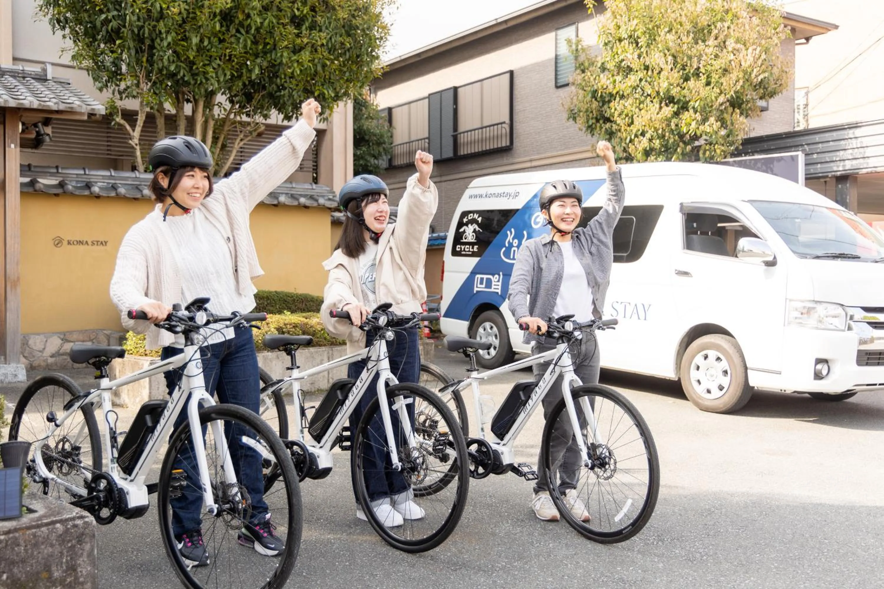 Cycling in Kona Stay Bicycle Resort