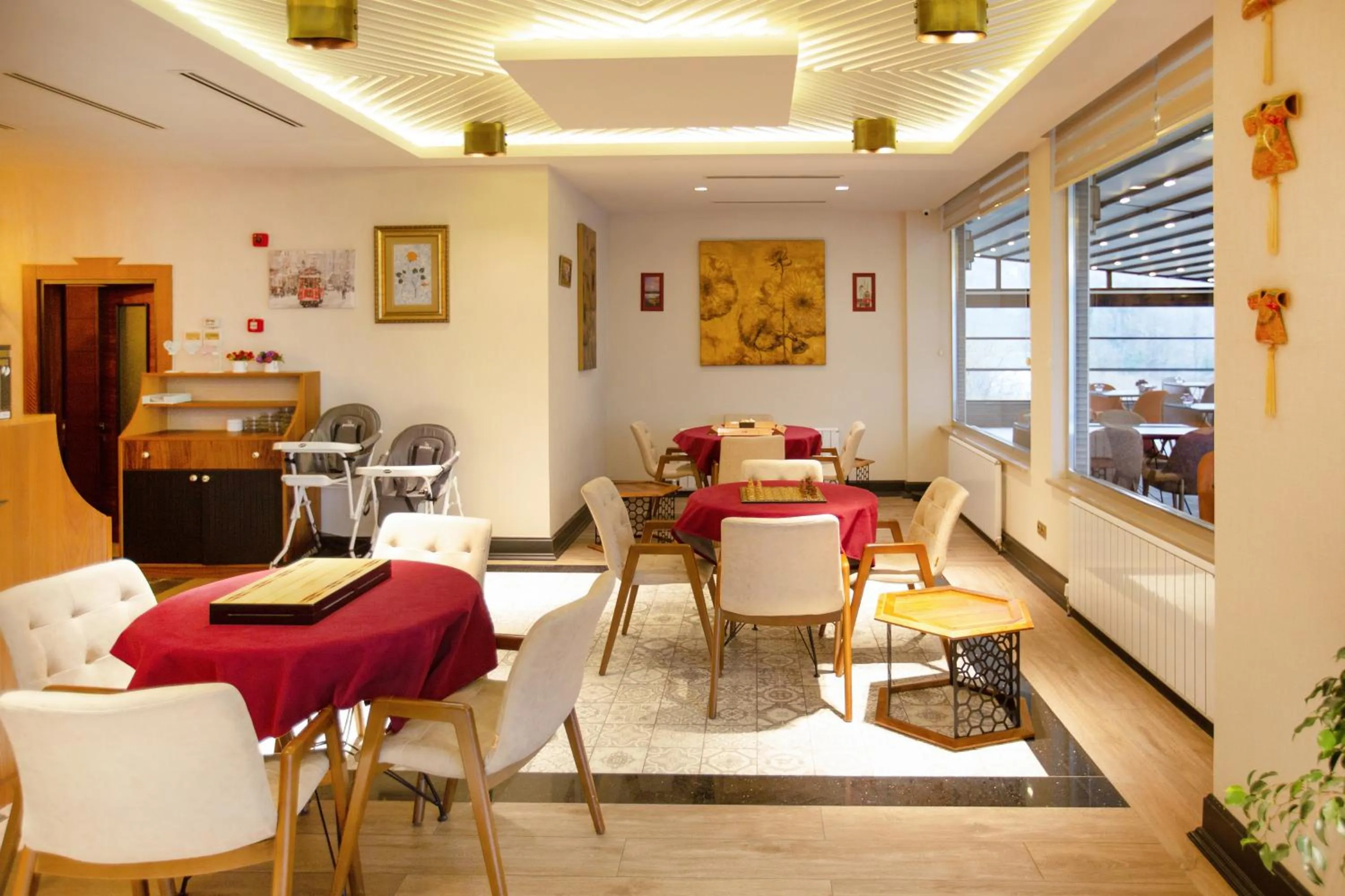 Lounge or bar in Jolnar garden hotel