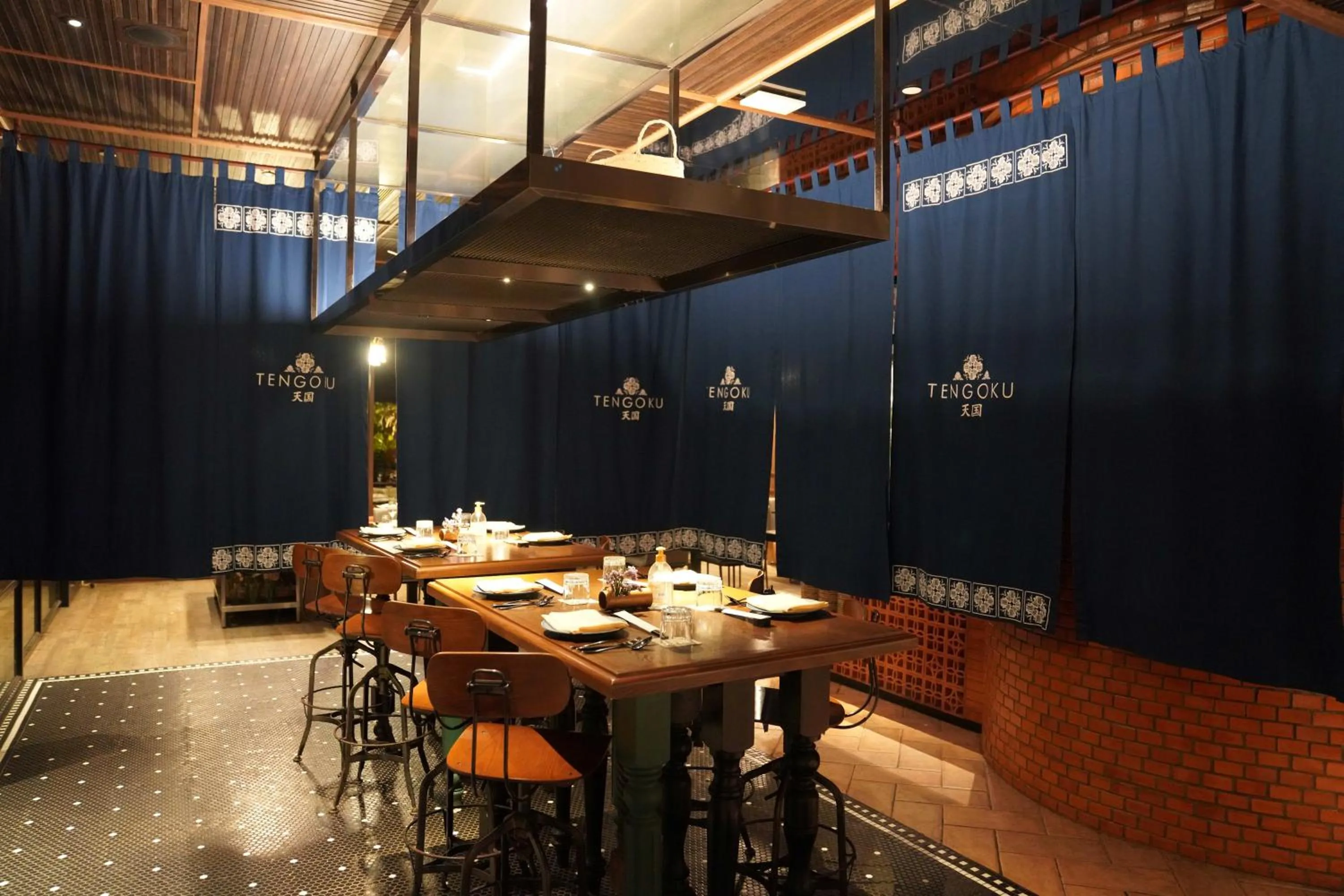 Restaurant/places to eat in InterContinental Phuket Resort by IHG