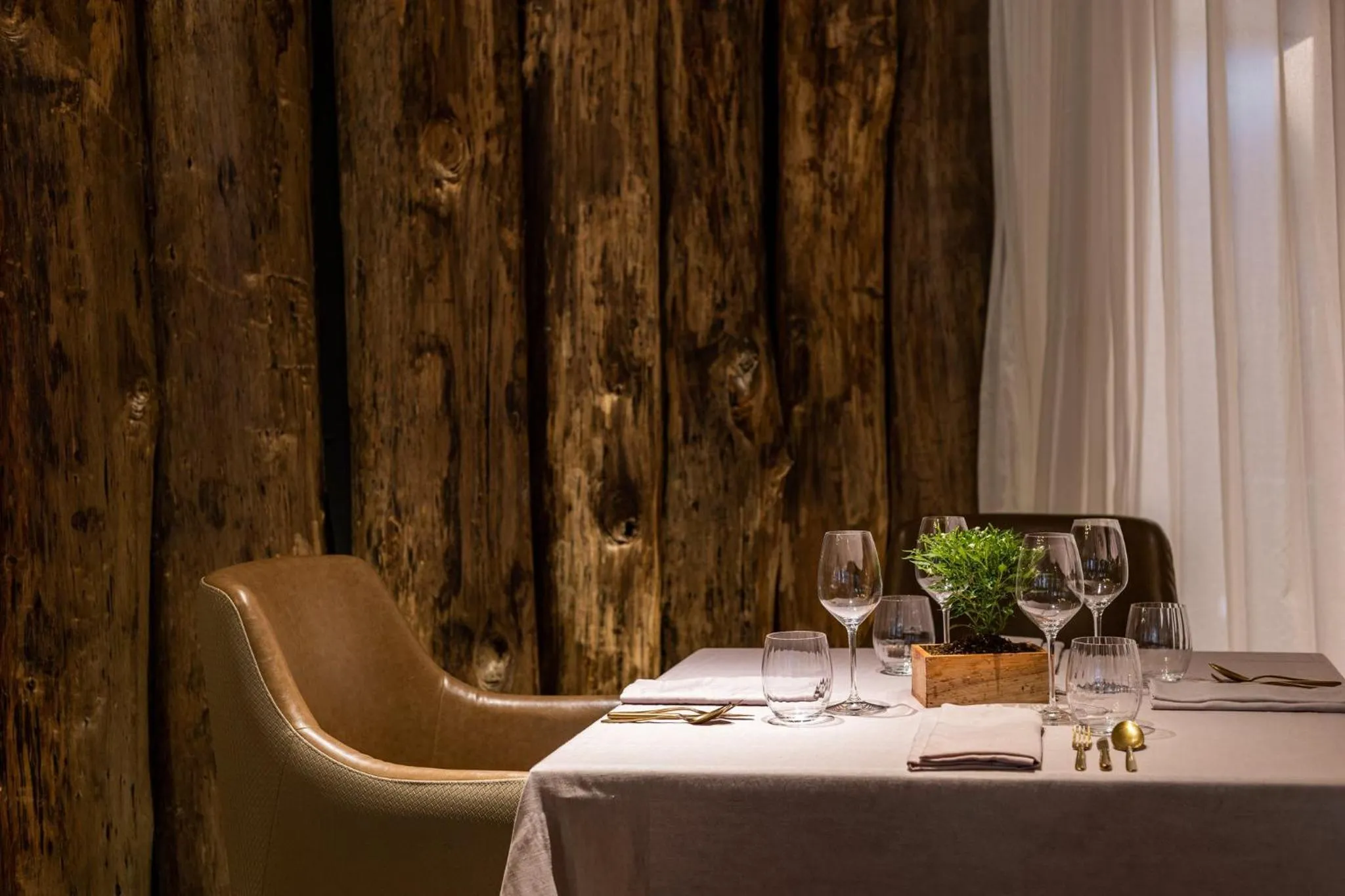 Restaurant/places to eat in InterContinental Phuket Resort by IHG