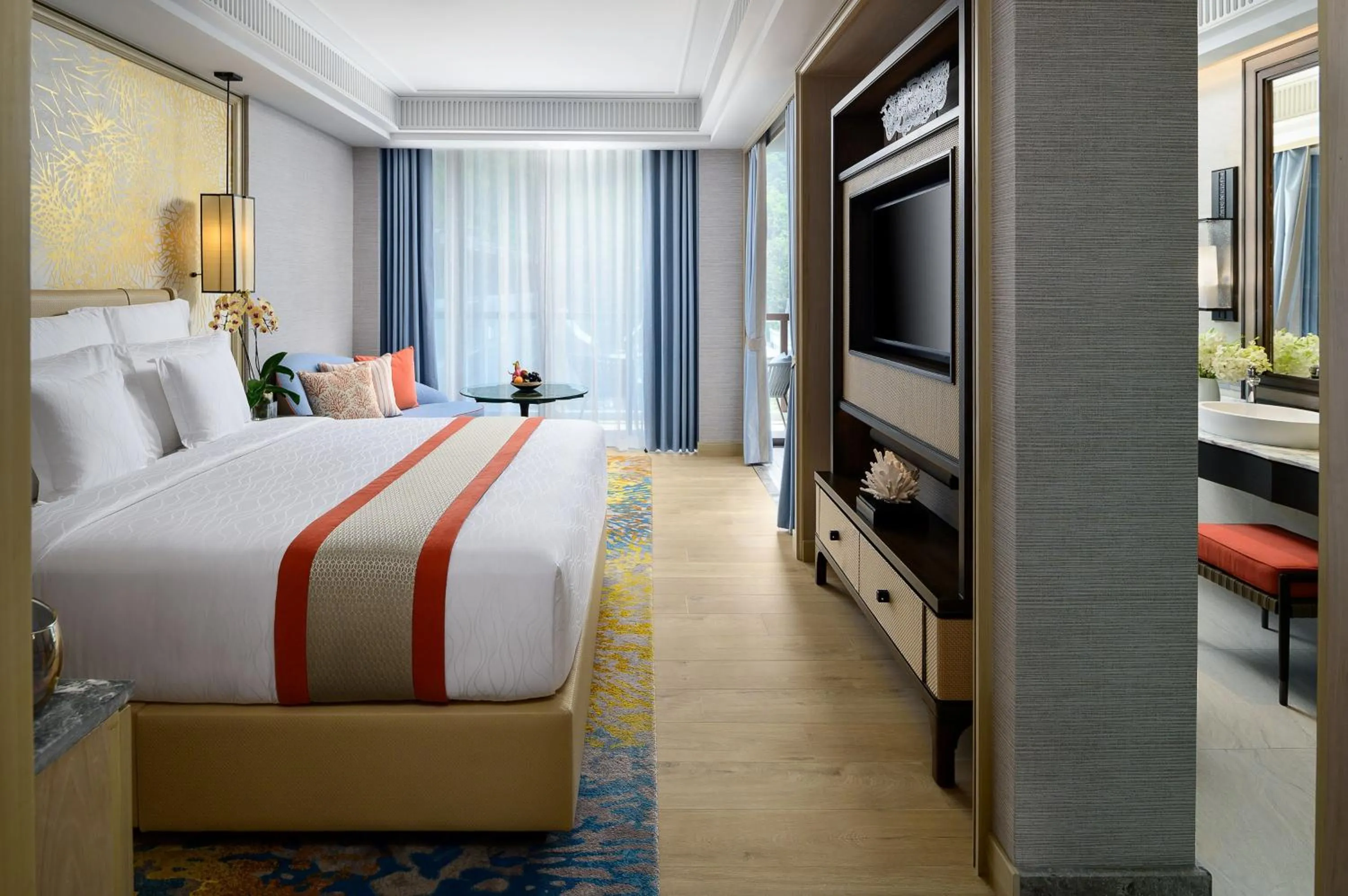 Photo of the whole room, Bed in InterContinental Phuket Resort by IHG