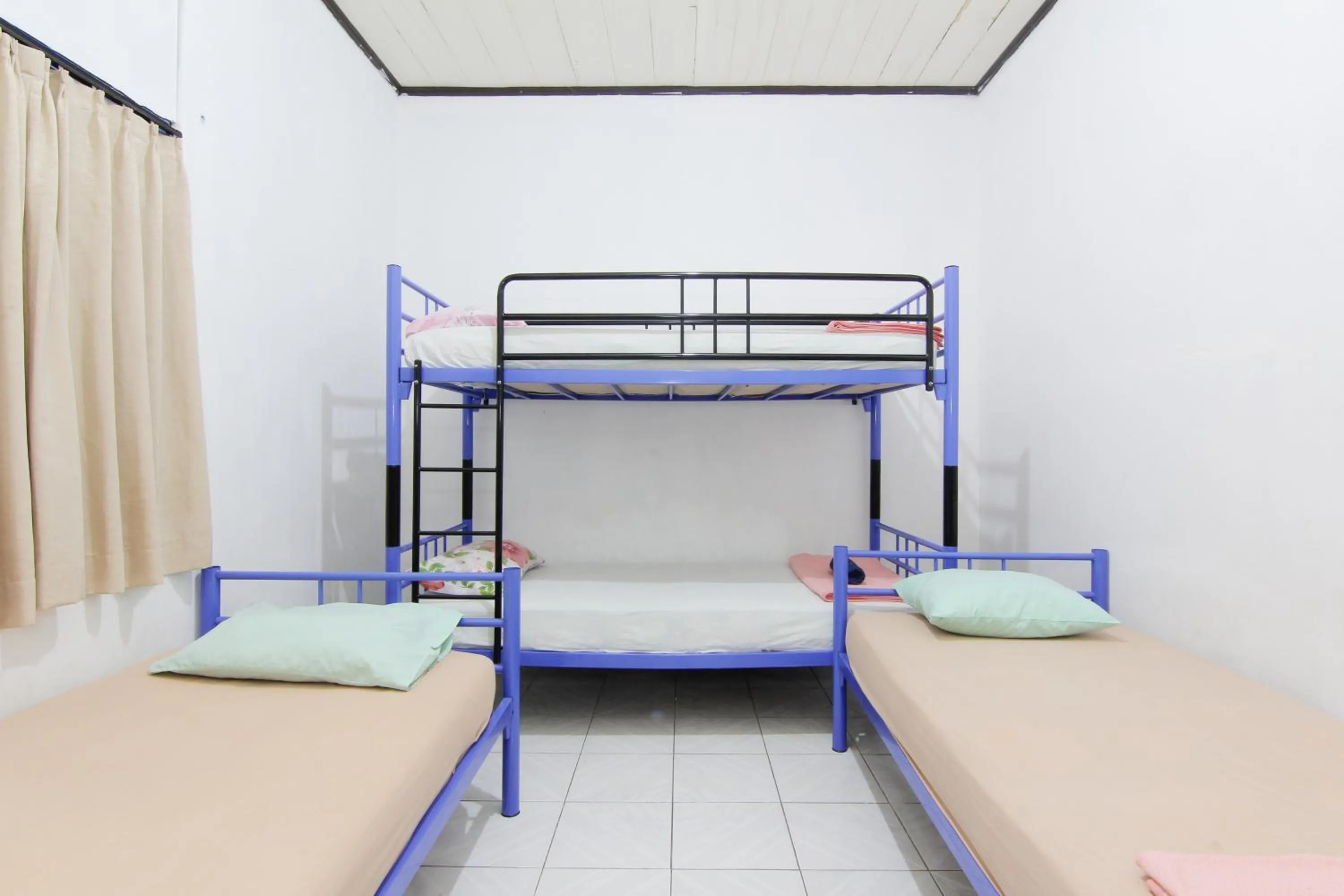 bunk bed, Bed in Arjuna Hostel