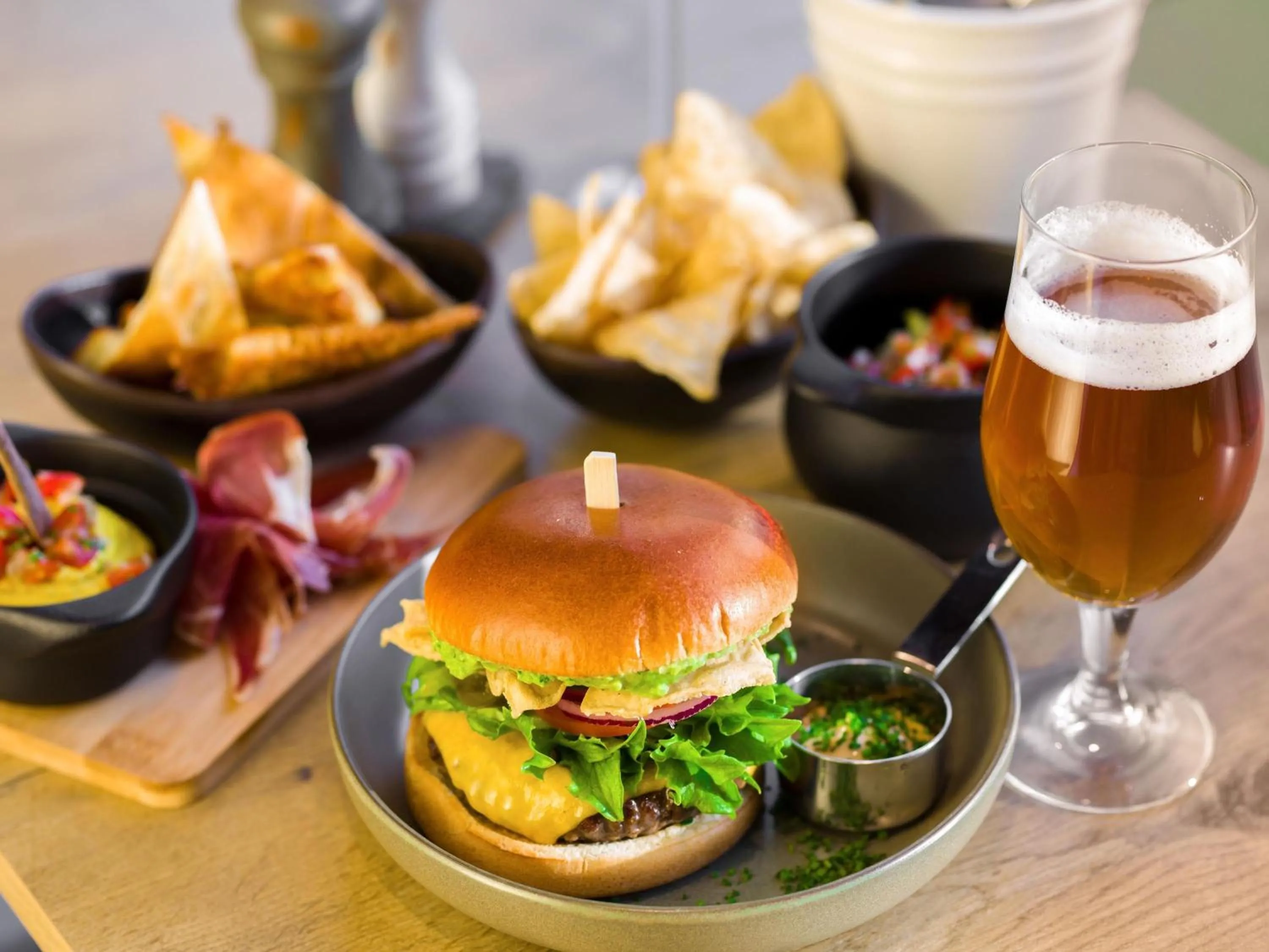 Restaurant/places to eat in ibis Tallinn Center