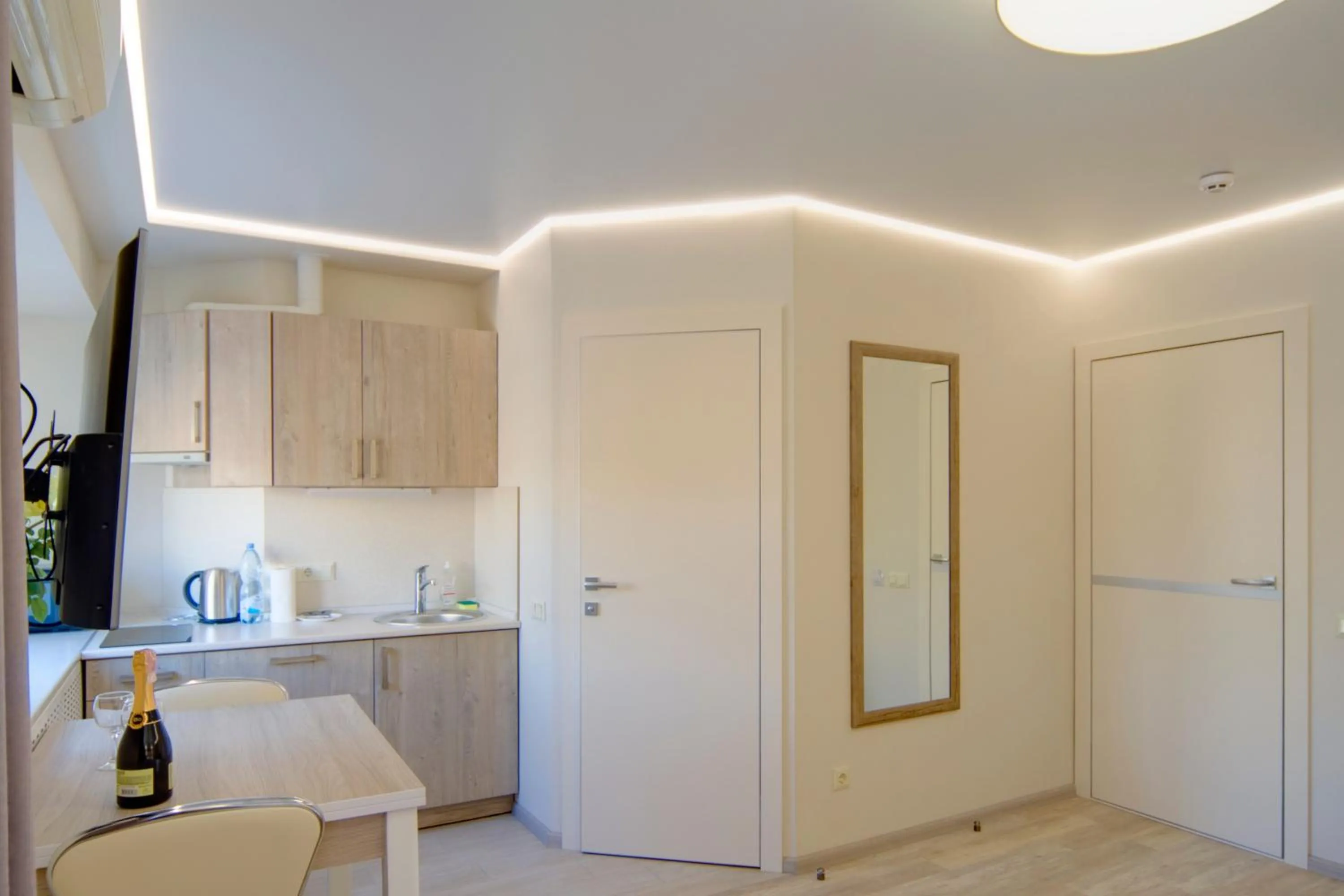 Kitchen or kitchenette in Arena Summit Apart Hotel