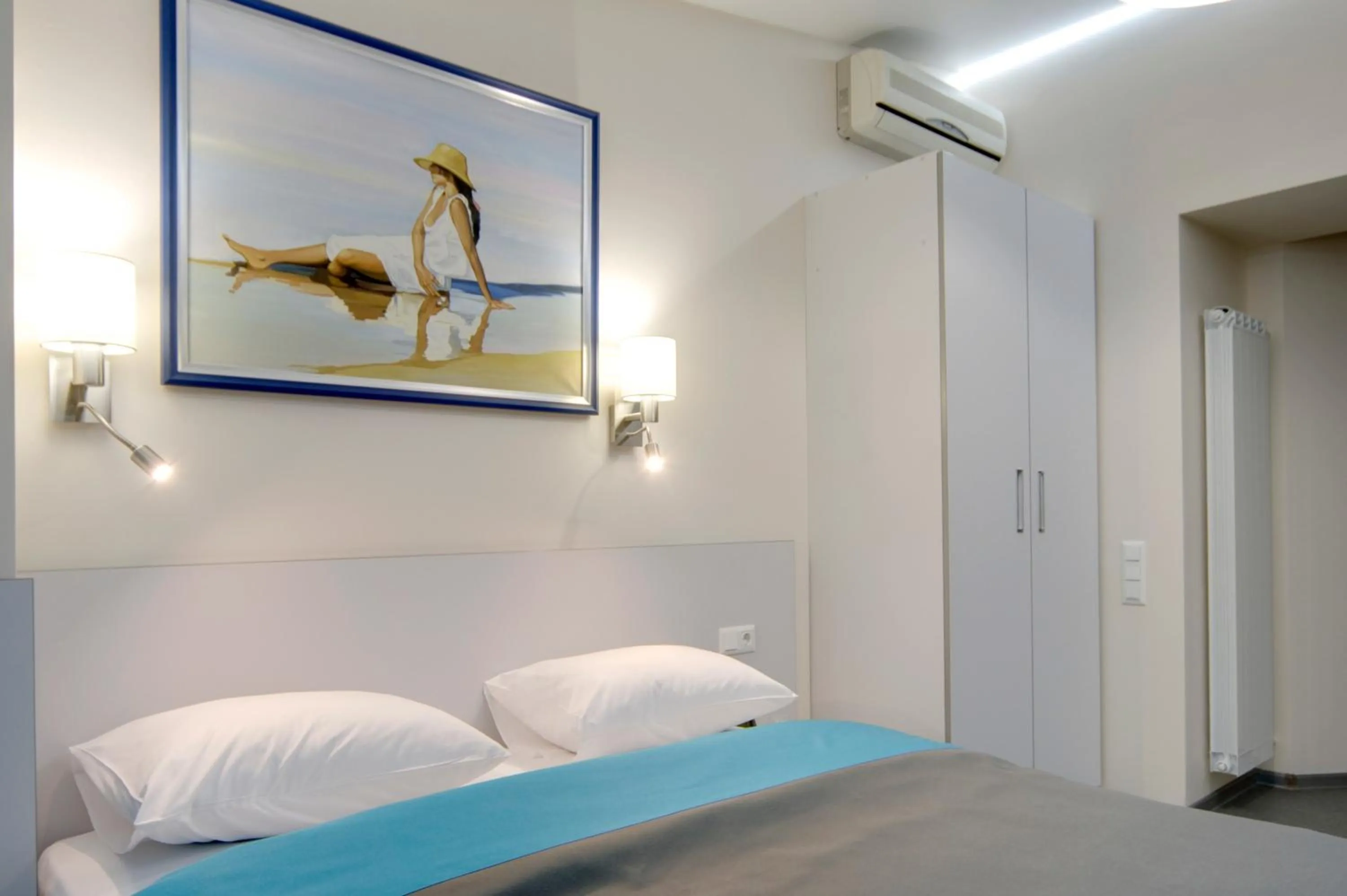 Bed in Arena Summit Apart Hotel