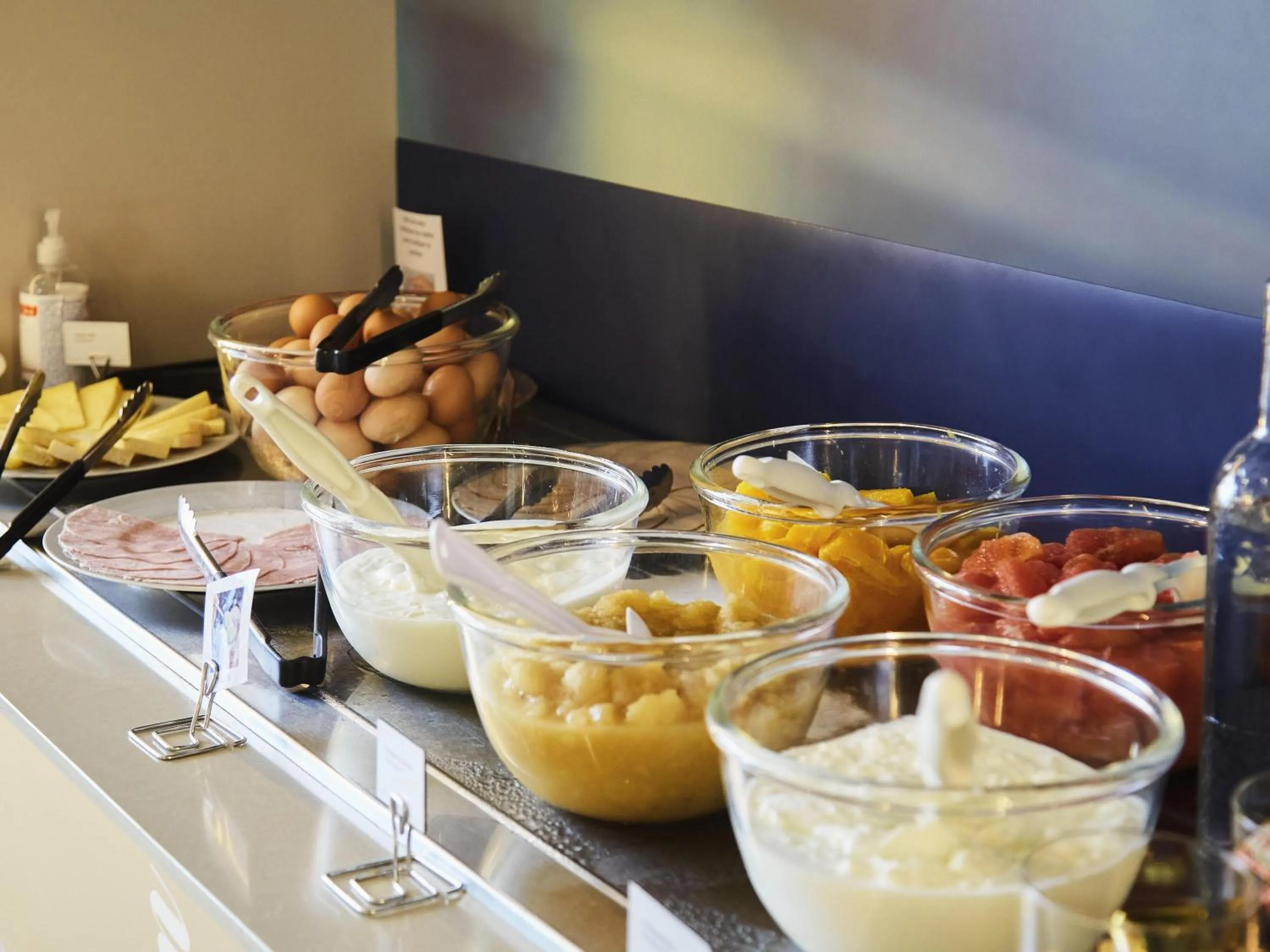 Breakfast in ibis Styles Toulon Centre Port