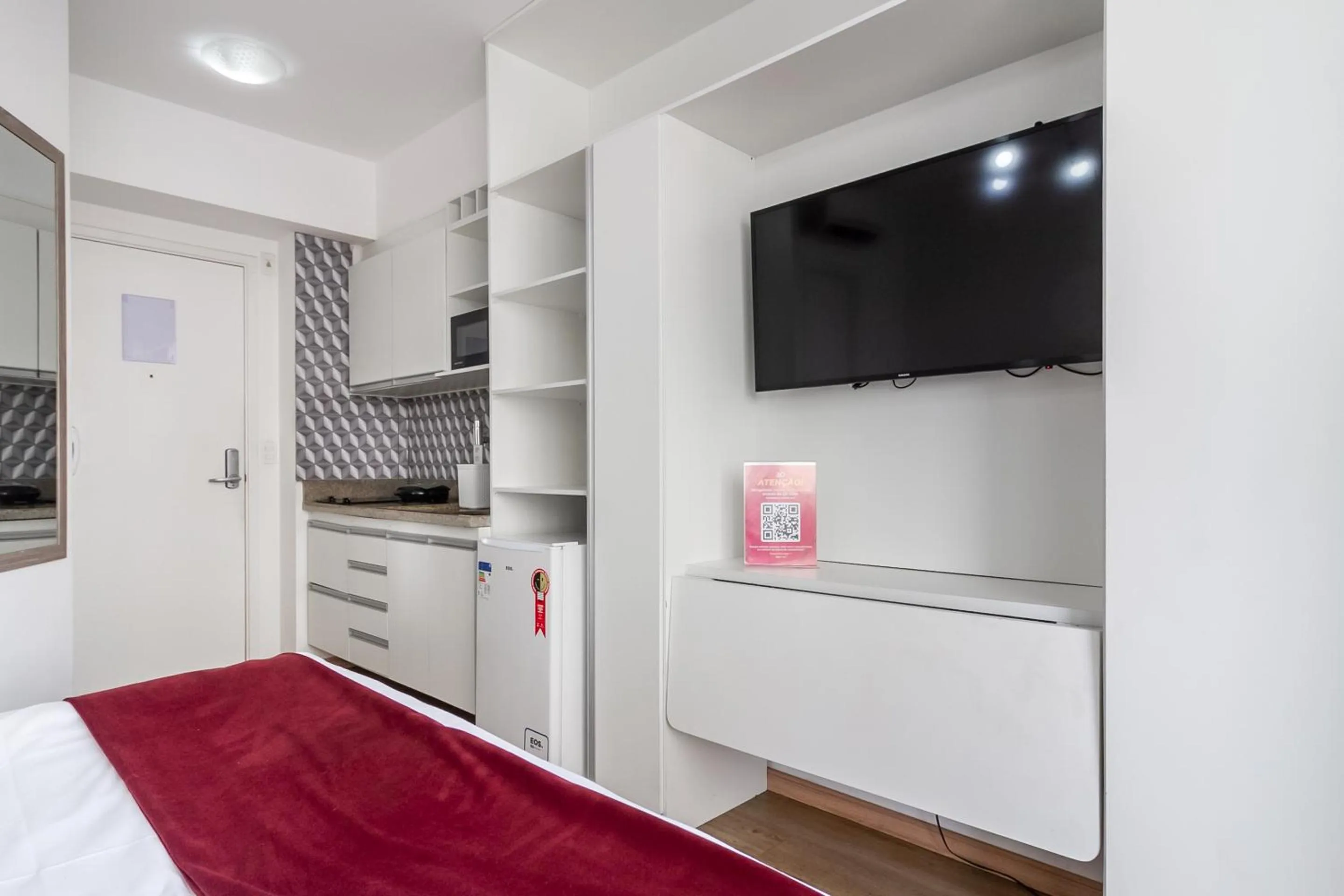 Photo of the whole room in 360 Luz