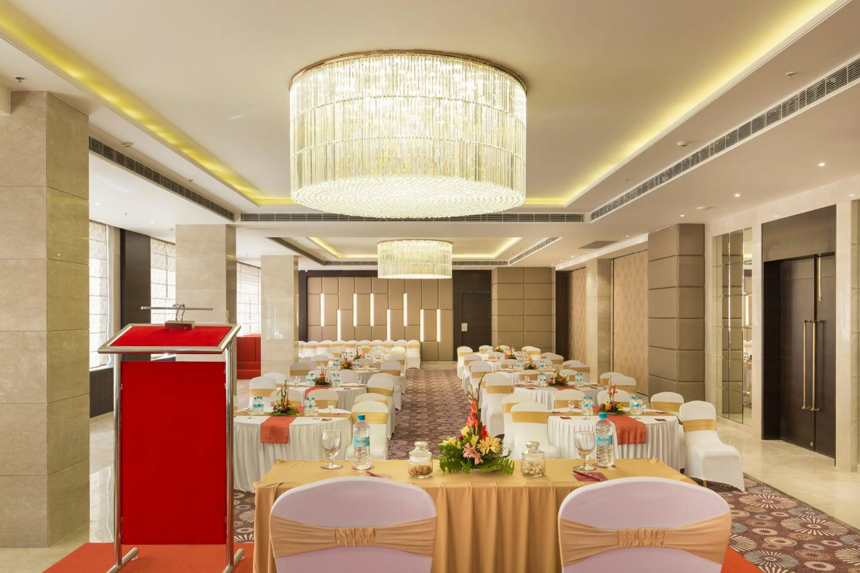 Banquet/Function facilities in Diyalo Lords Plaza Birgunj