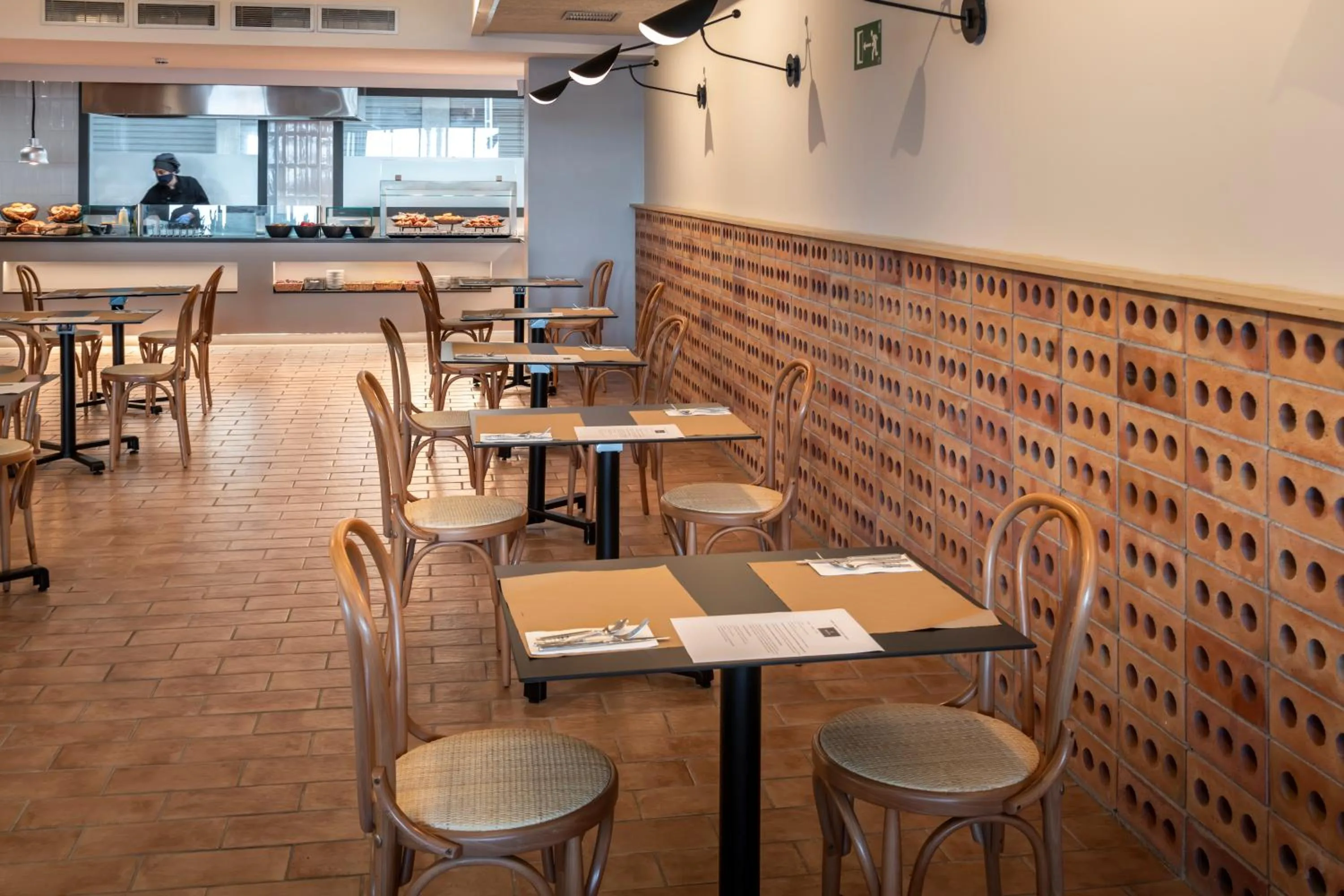 Restaurant/places to eat in GHT Miratge - Only Adults 18 and up