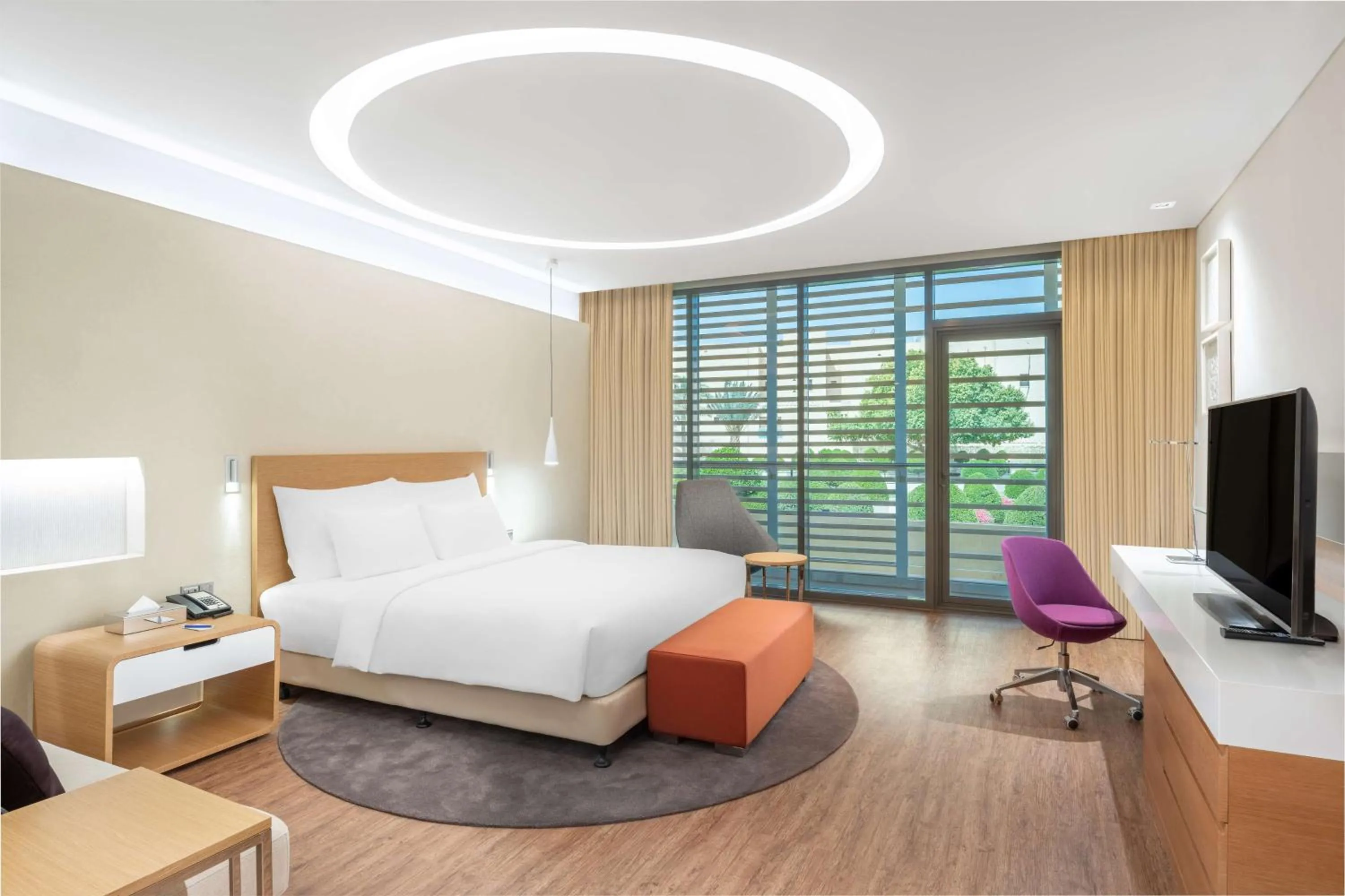 Photo of the whole room, Bed in Radisson Blu Hotel & Residence, Riyadh Diplomatic Quarter