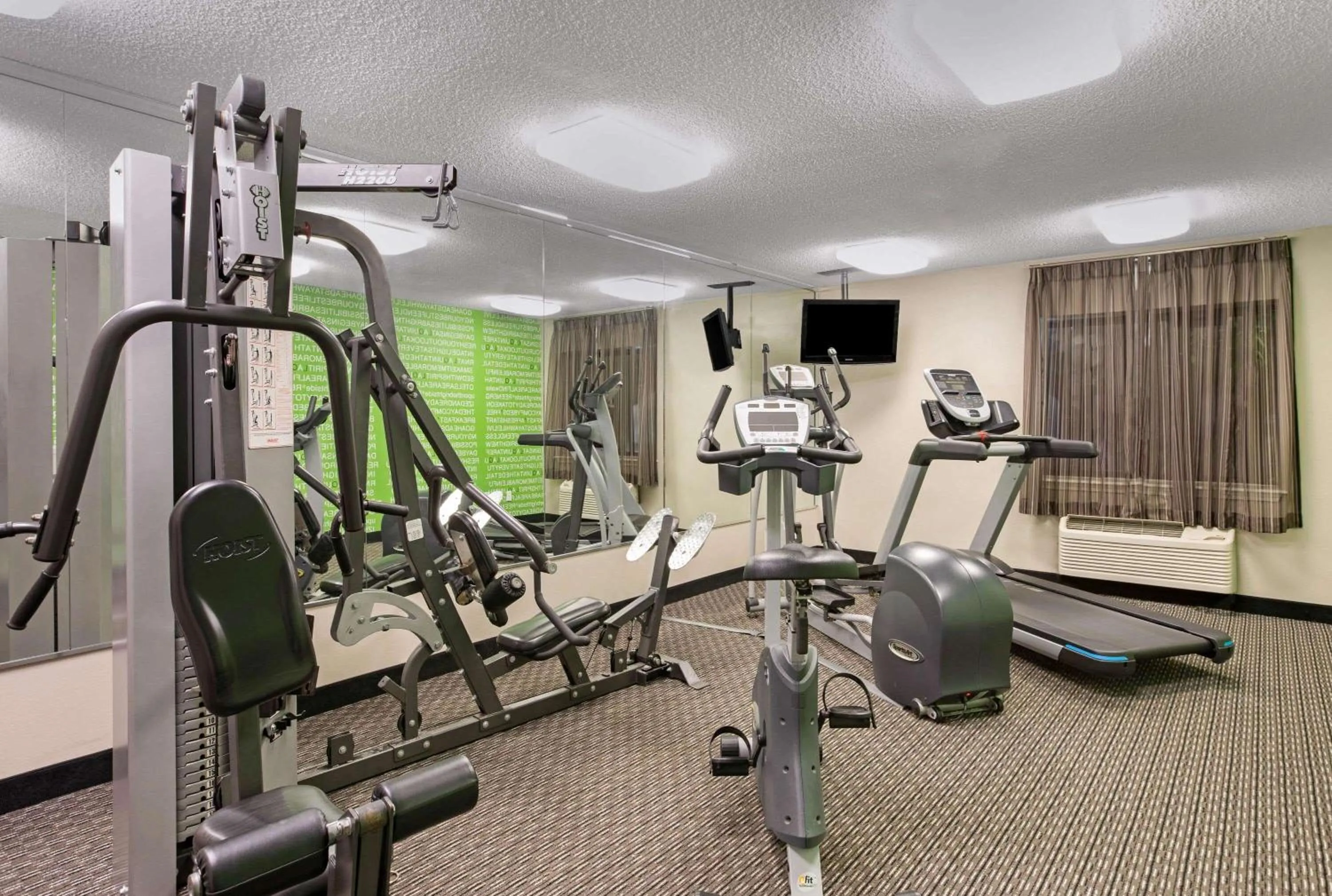 Fitness centre/facilities in La Quinta by Wyndham N Little Rock - McCain Mall