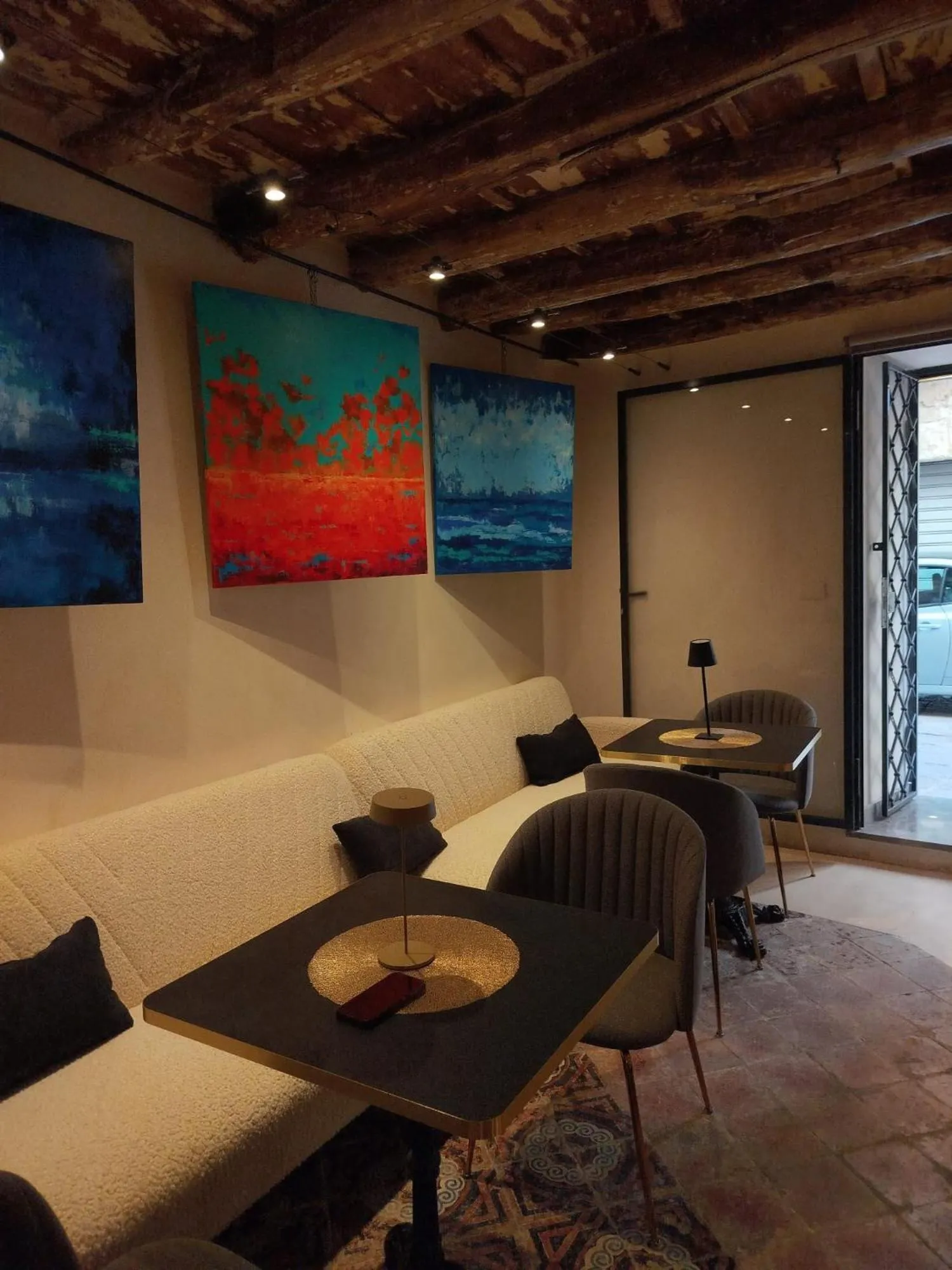 Lounge or bar in Palazzo del Poeta - Dimora Contemporanea