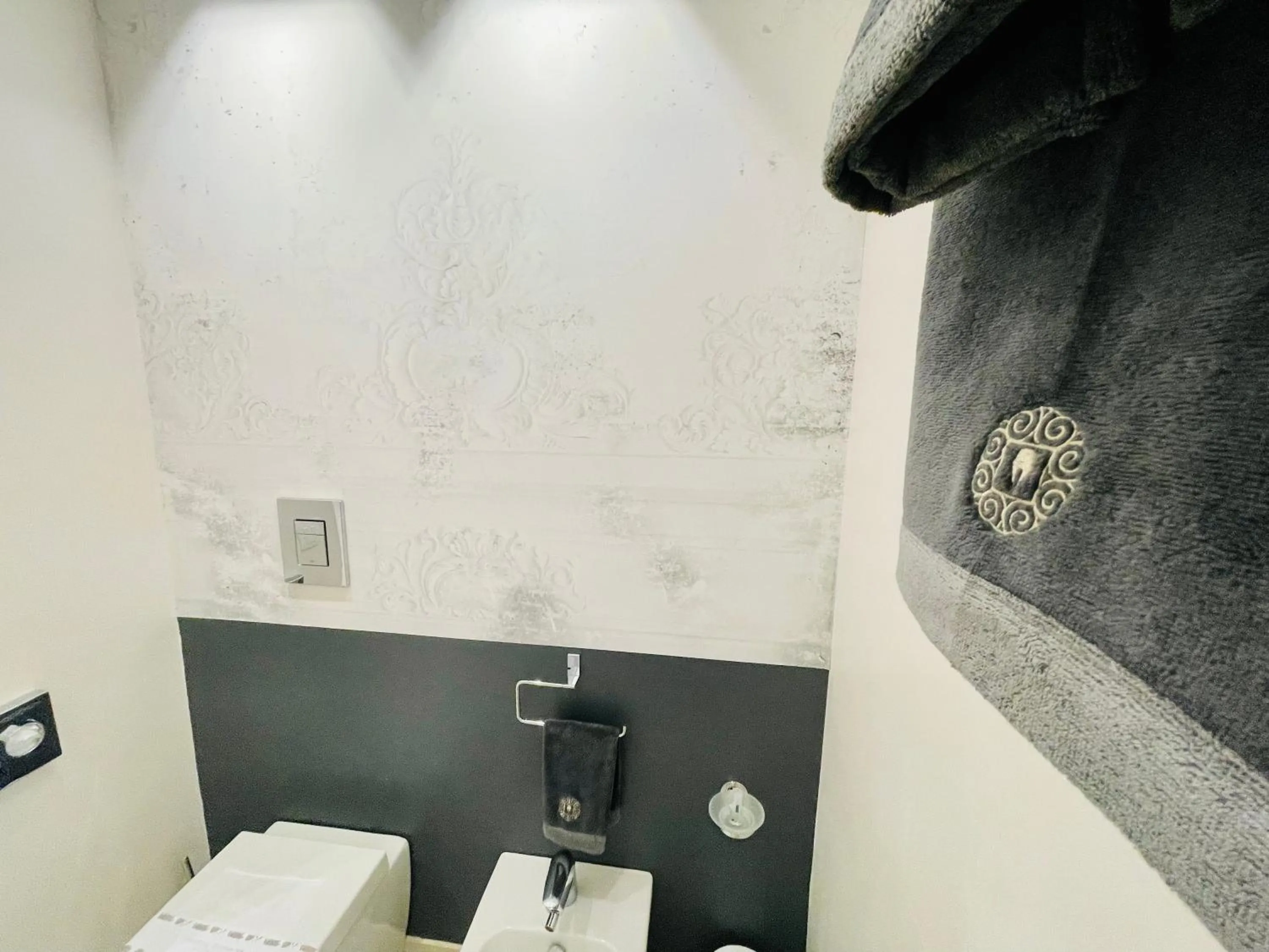 Bathroom in Palazzo del Poeta - Dimora Contemporanea