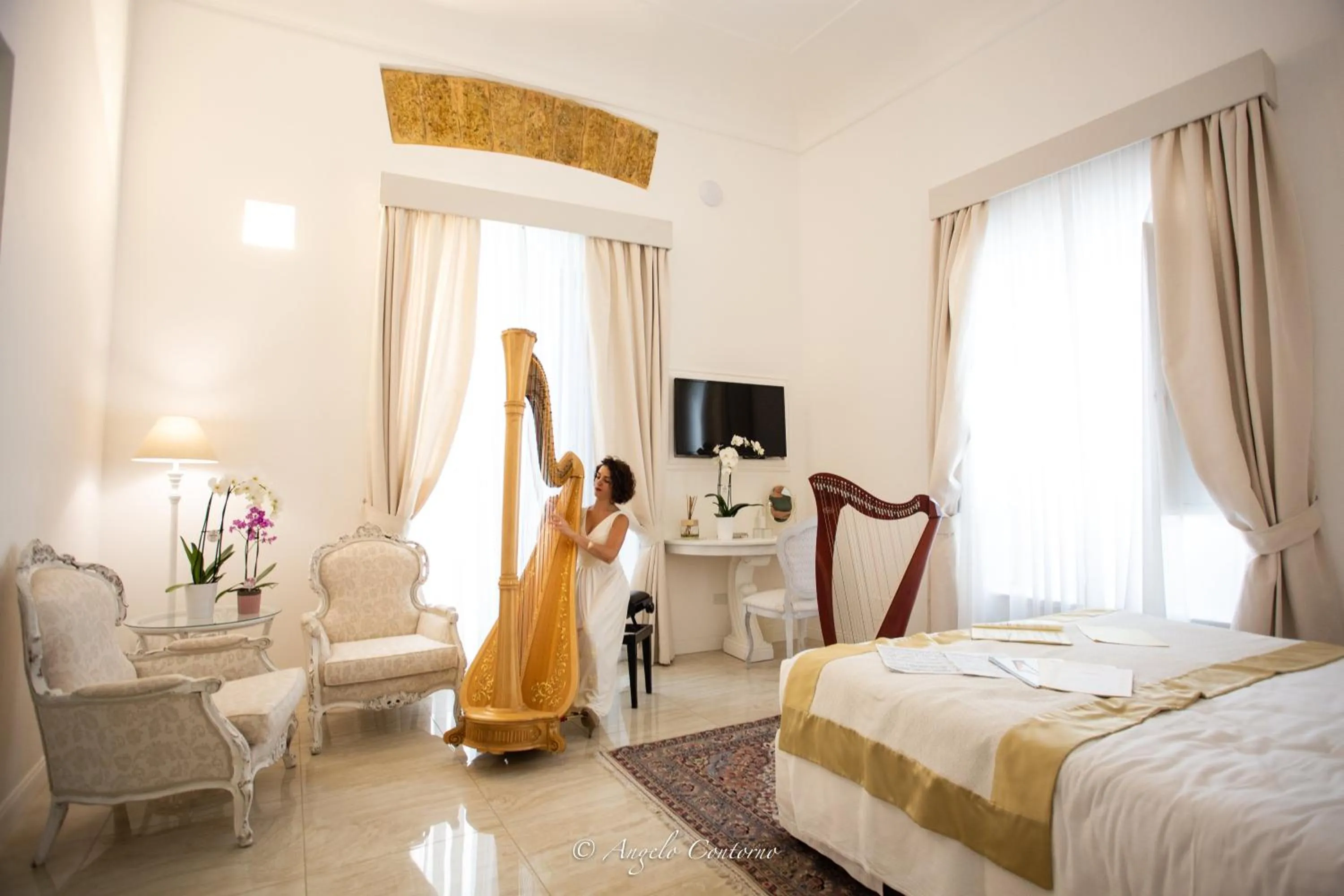 Spring, Bed in Palazzo del Poeta - Dimora Contemporanea