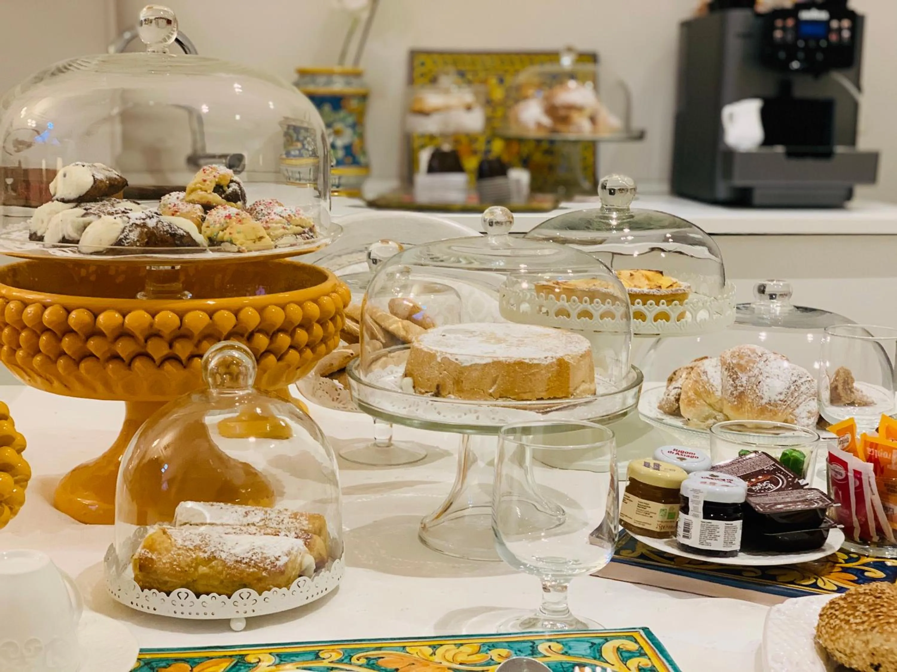 Food close-up in Palazzo del Poeta - Dimora Contemporanea