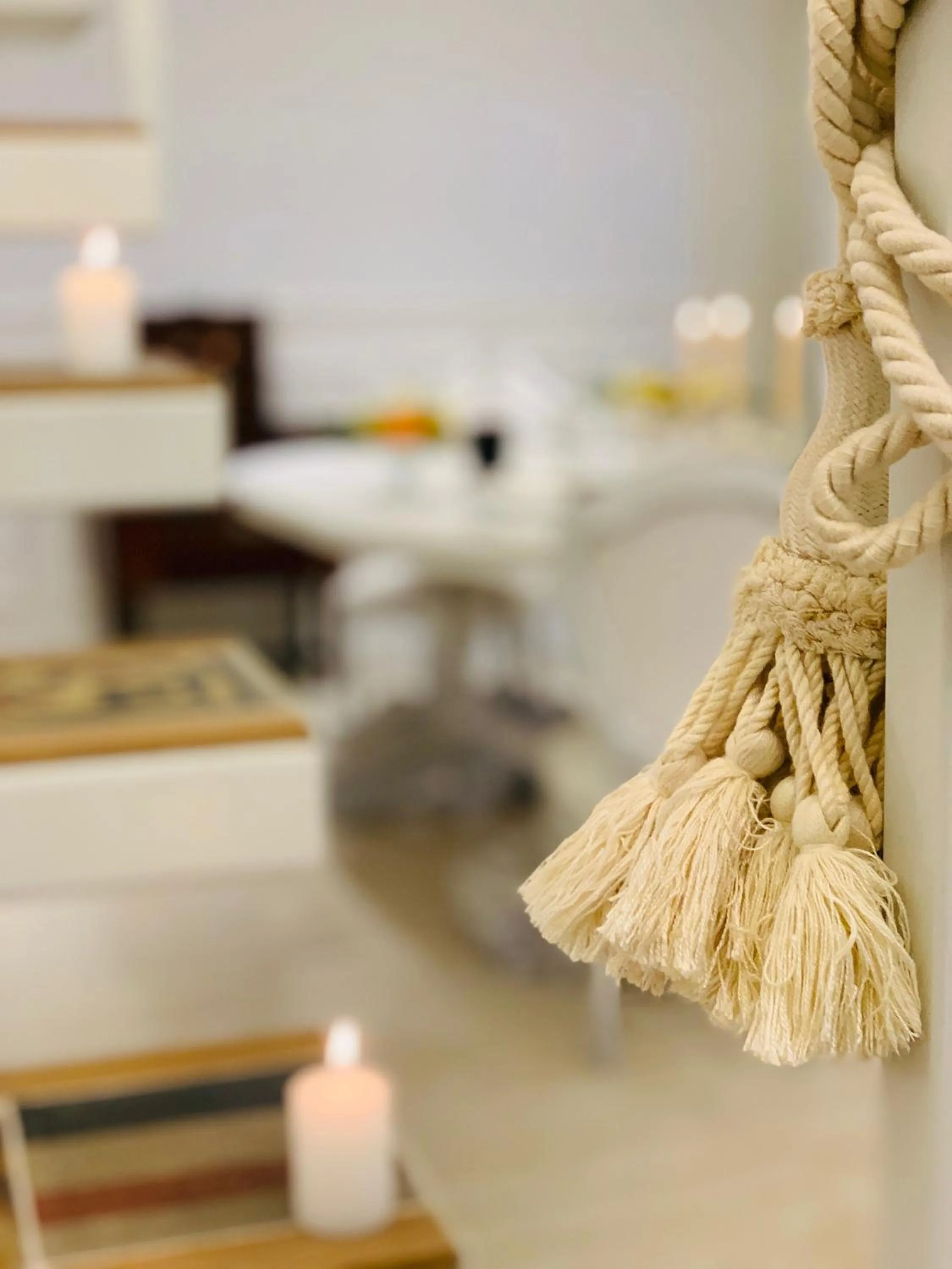 Communal lounge/ TV room in Palazzo del Poeta - Dimora Contemporanea