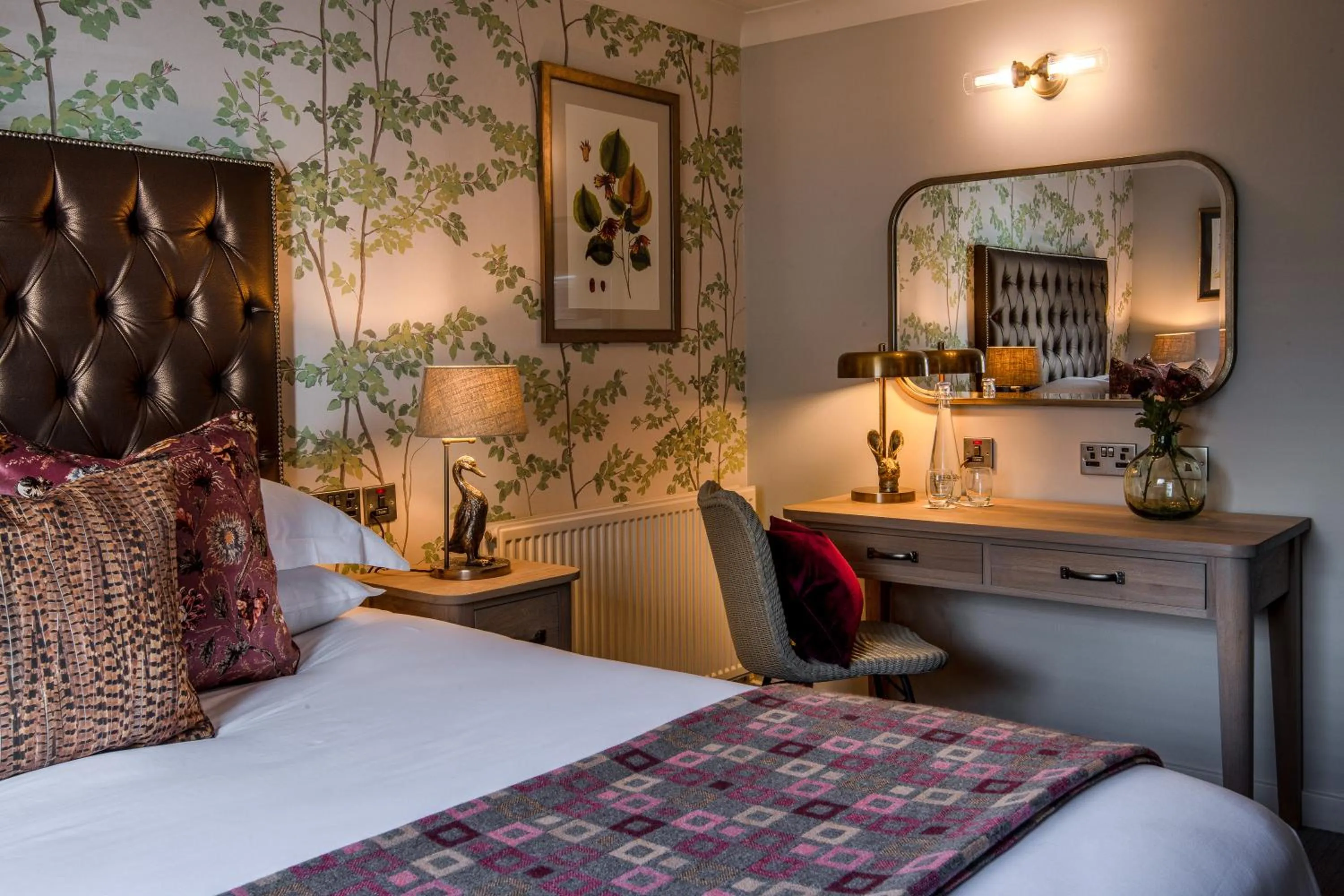 Bedroom, Bed in The Millstone, Mellor