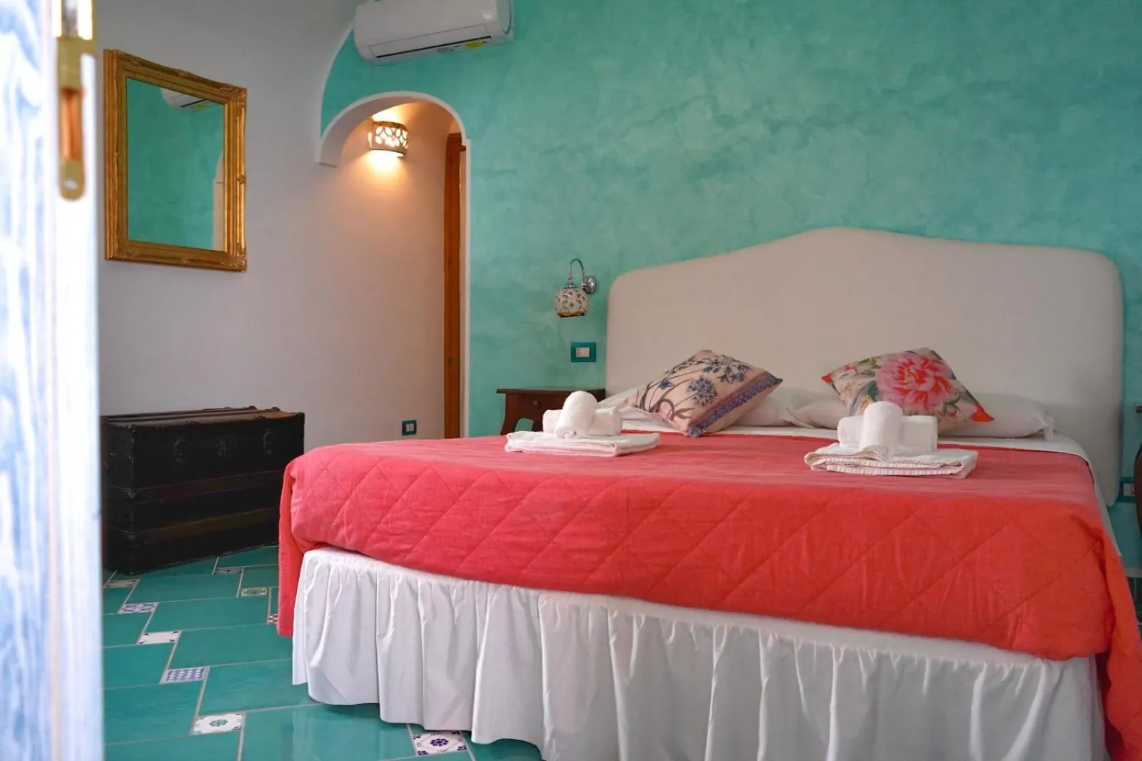 Bed in San Giacomo Relais