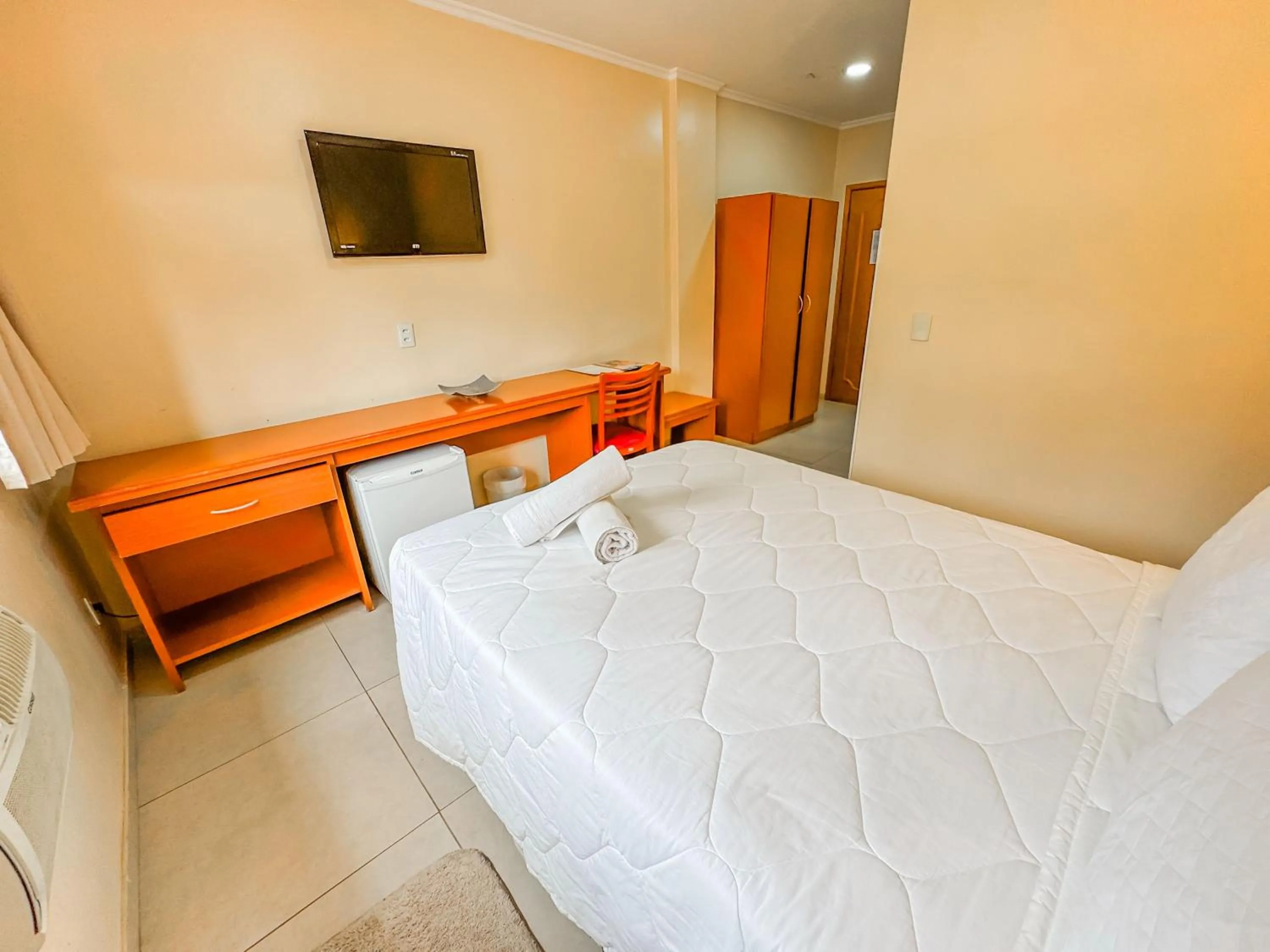 Bedroom, Bed in Hotel Nacional Inn Campos do Jordão