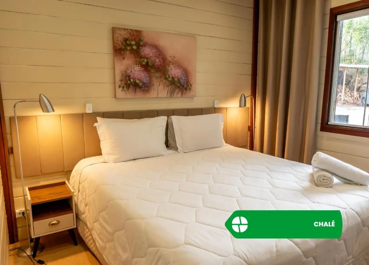 Bedroom, Bed in Hotel Nacional Inn Campos do Jordão