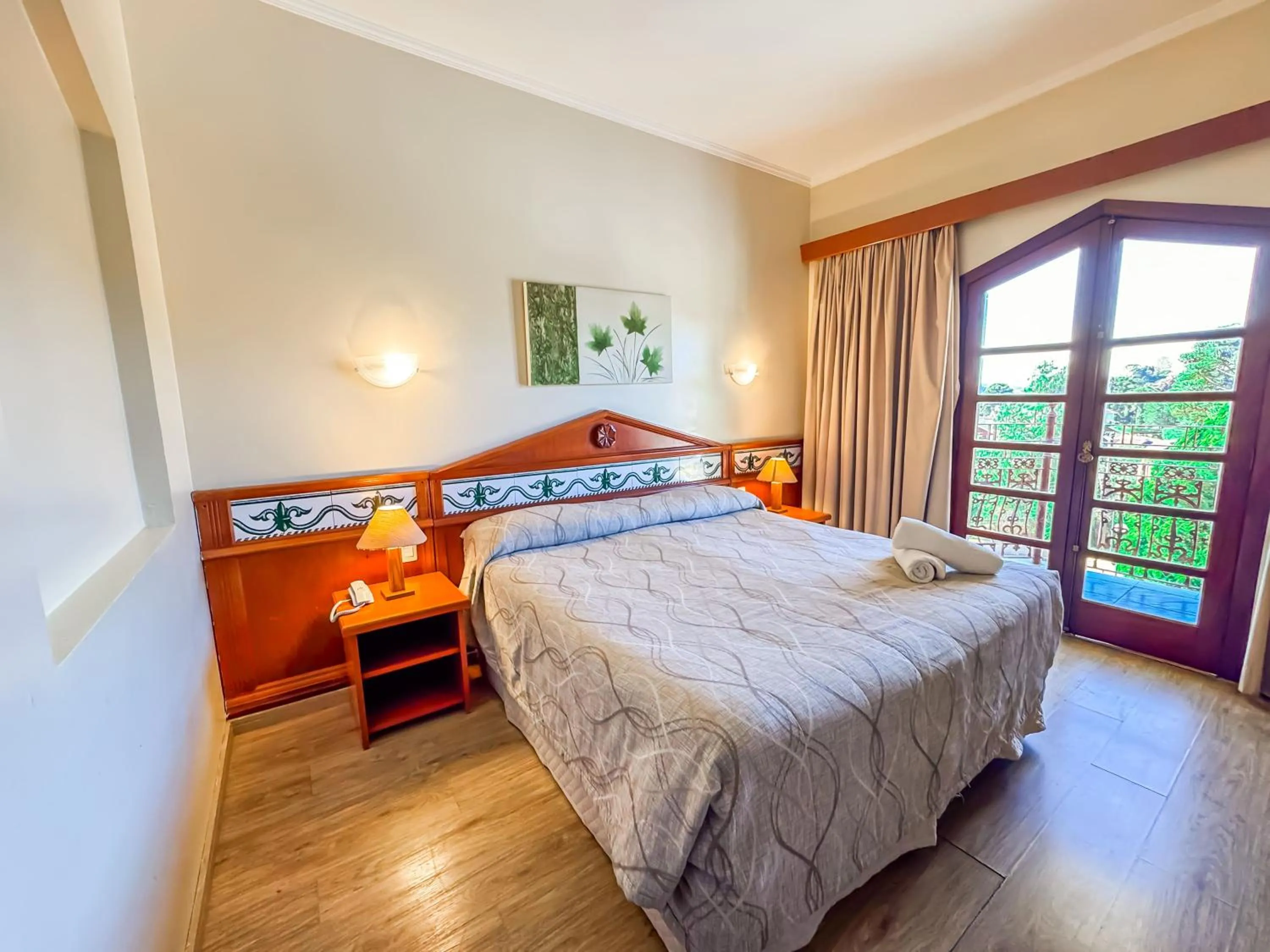 Bedroom, Bed in Hotel Nacional Inn Campos do Jordão