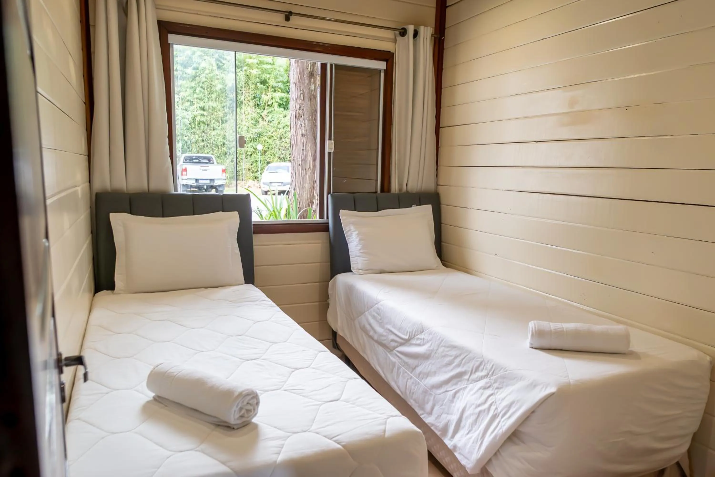 Bedroom, Bed in Hotel Nacional Inn Campos do Jordão