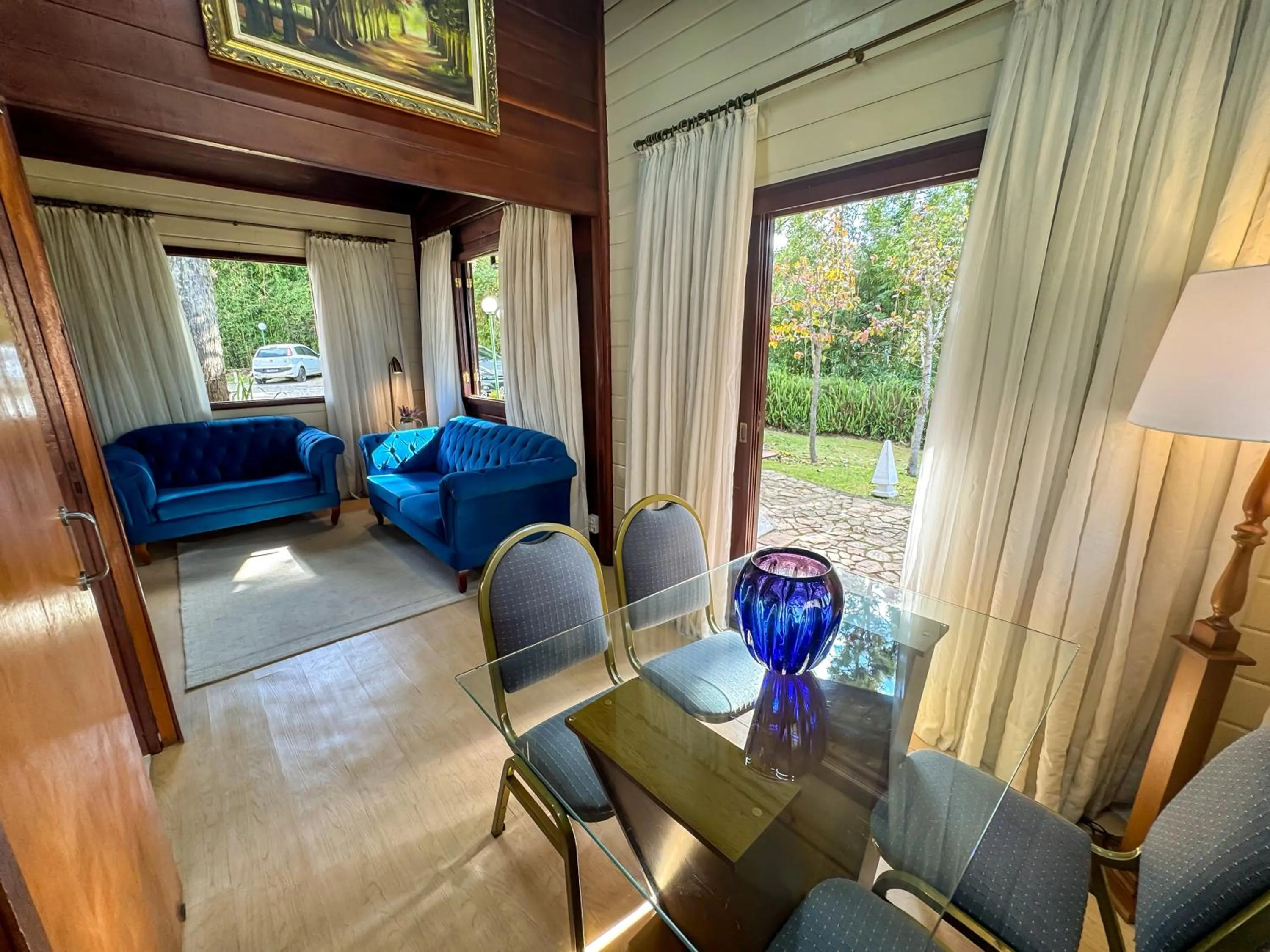 Seating area in Hotel Nacional Inn Campos do Jordão
