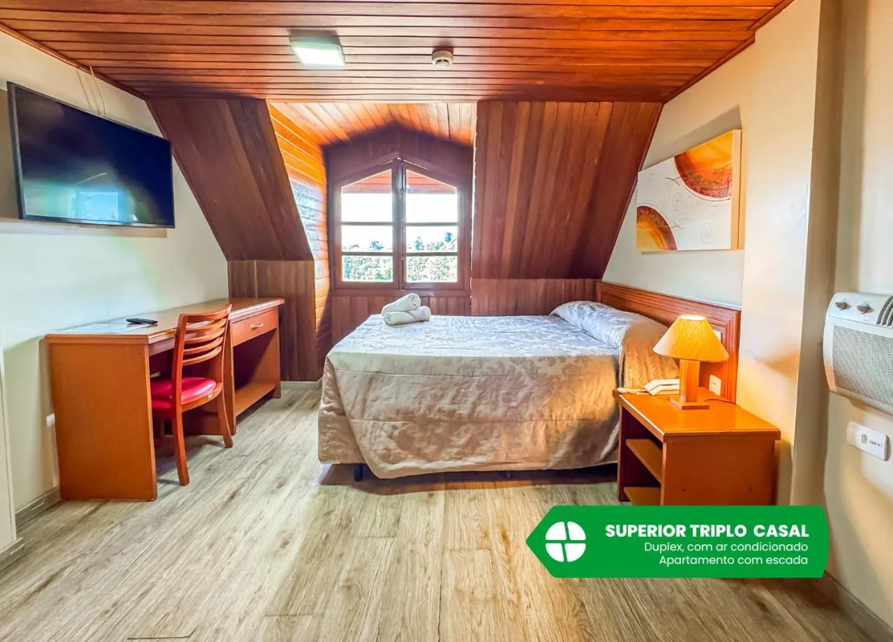 Bedroom, Bed in Hotel Nacional Inn Campos do Jordão