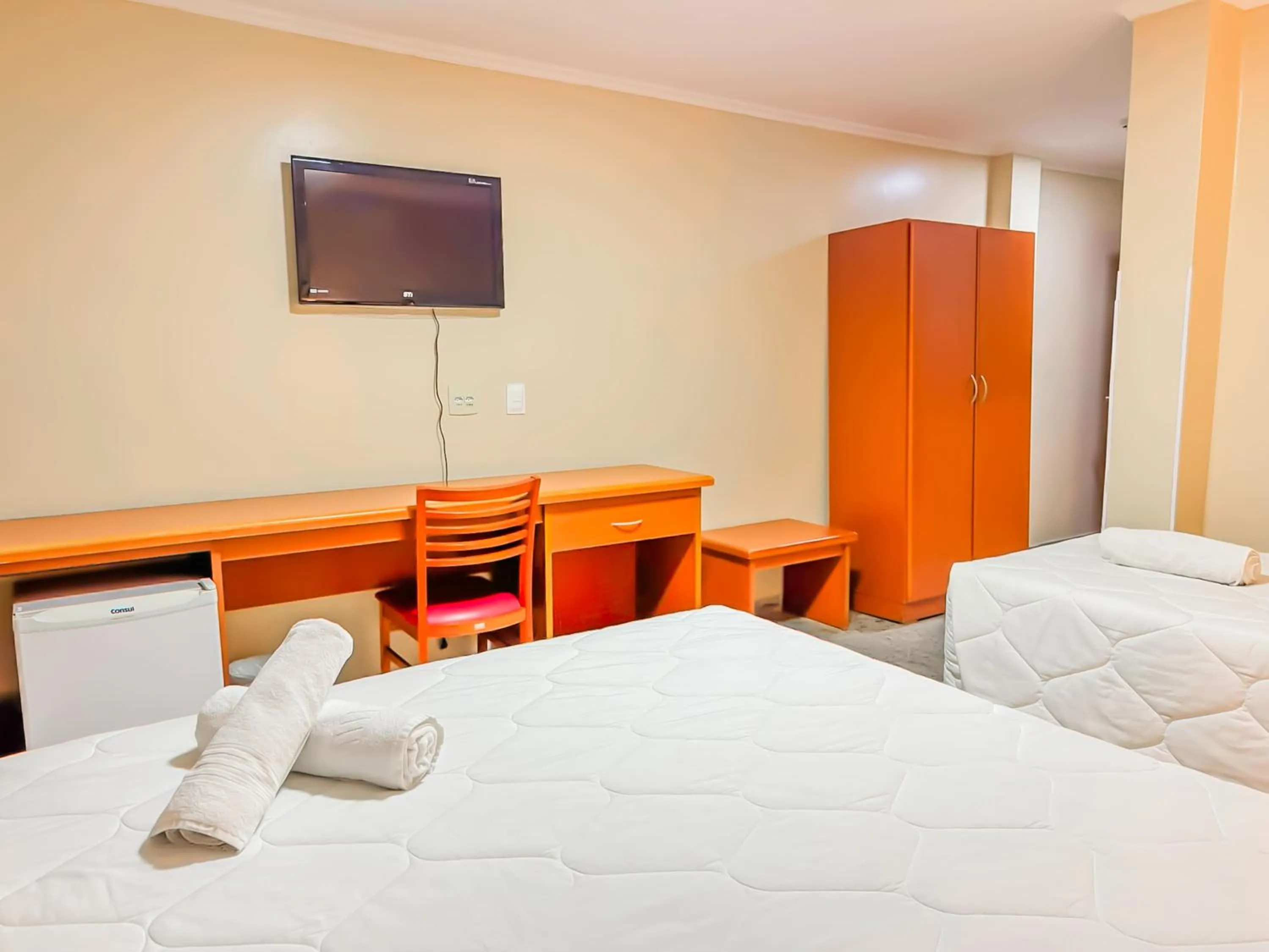 Bedroom, Bed in Hotel Nacional Inn Campos do Jordão