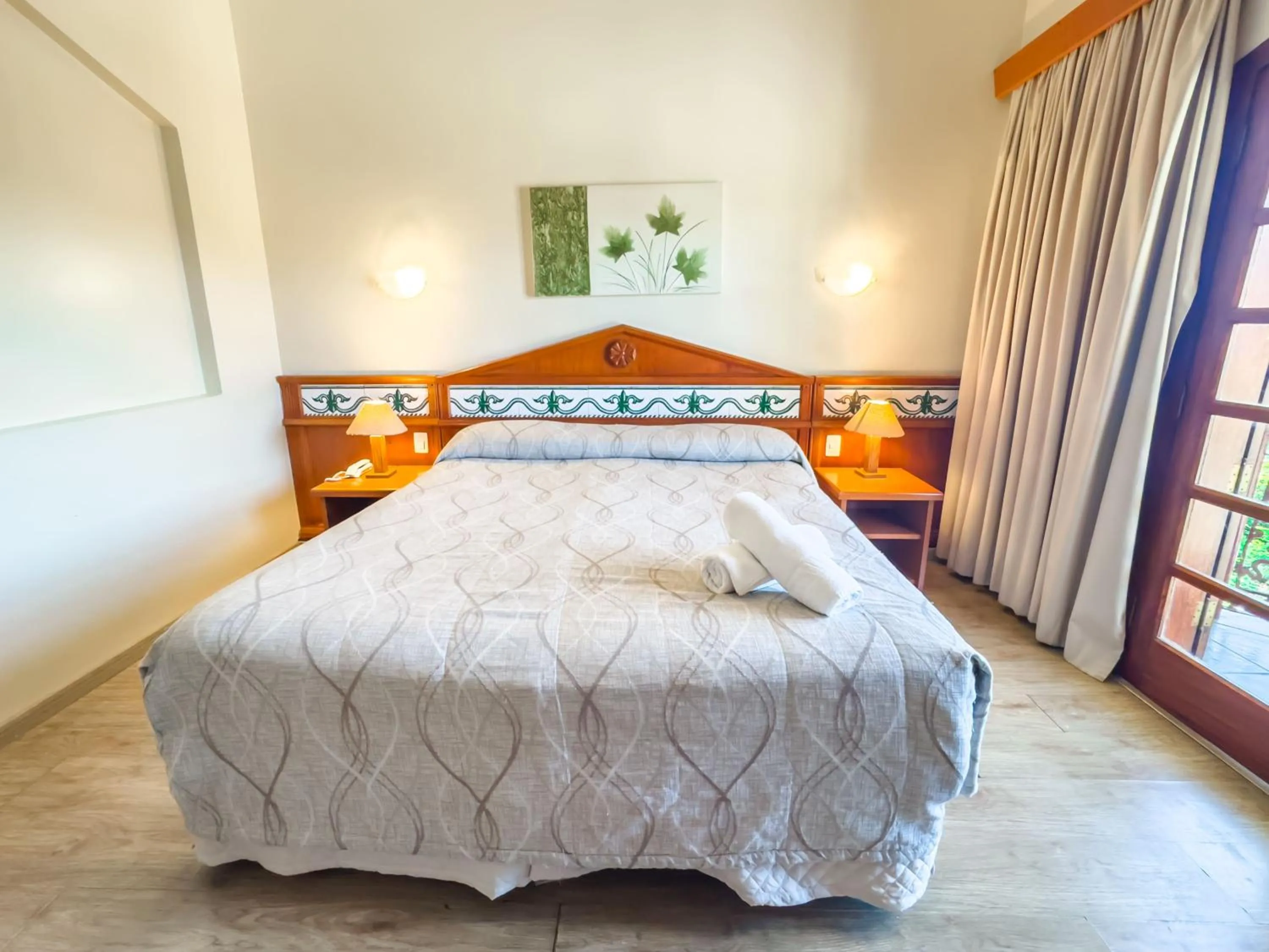 Bedroom, Bed in Hotel Nacional Inn Campos do Jordão