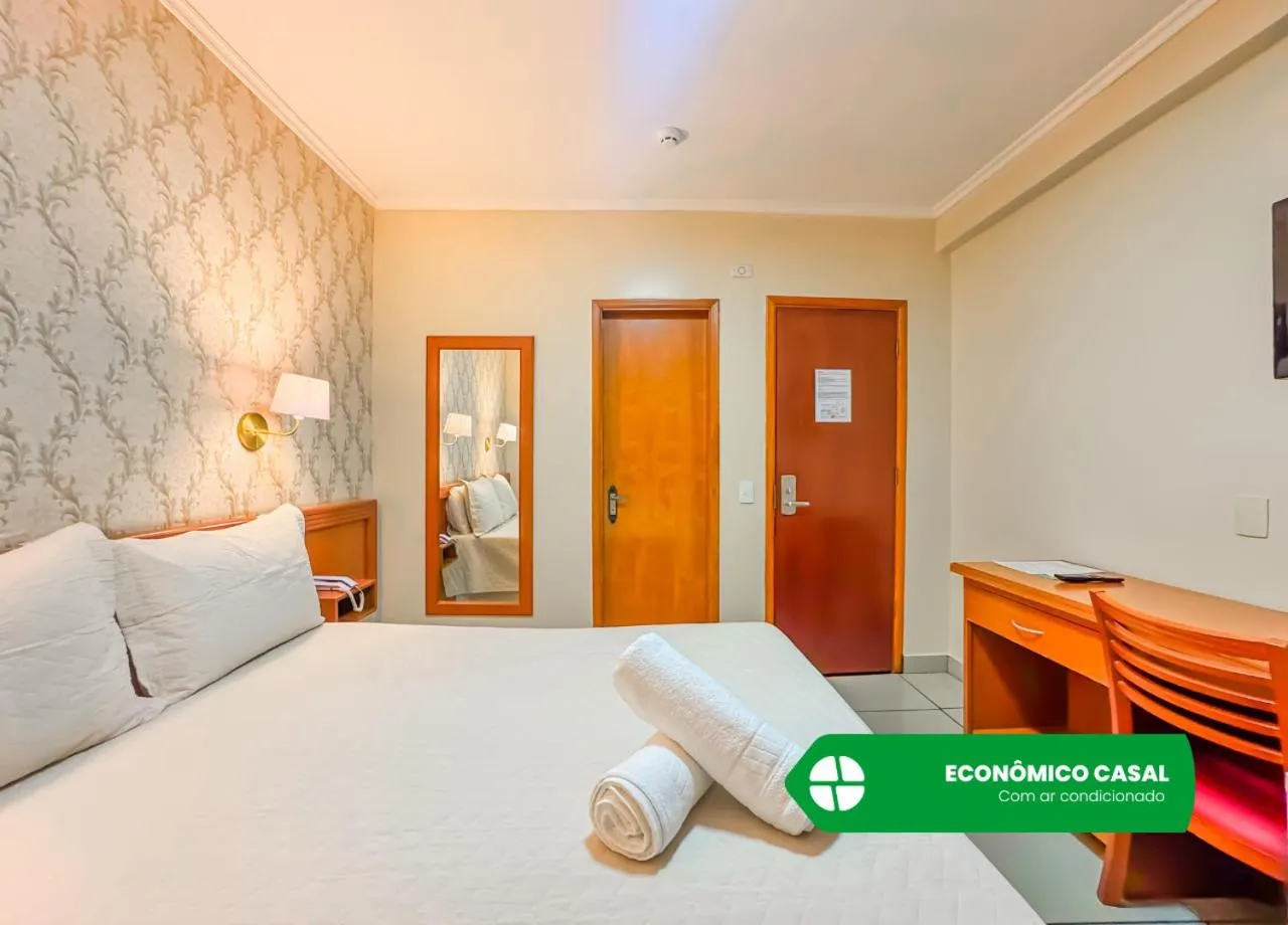 Bedroom, Bed in Hotel Nacional Inn Campos do Jordão