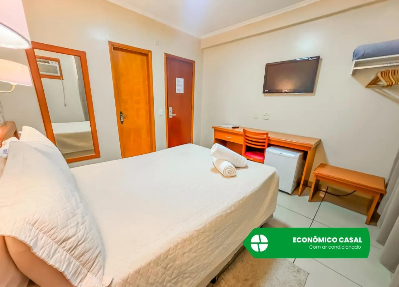 Bedroom, Bed in Hotel Nacional Inn Campos do Jordão