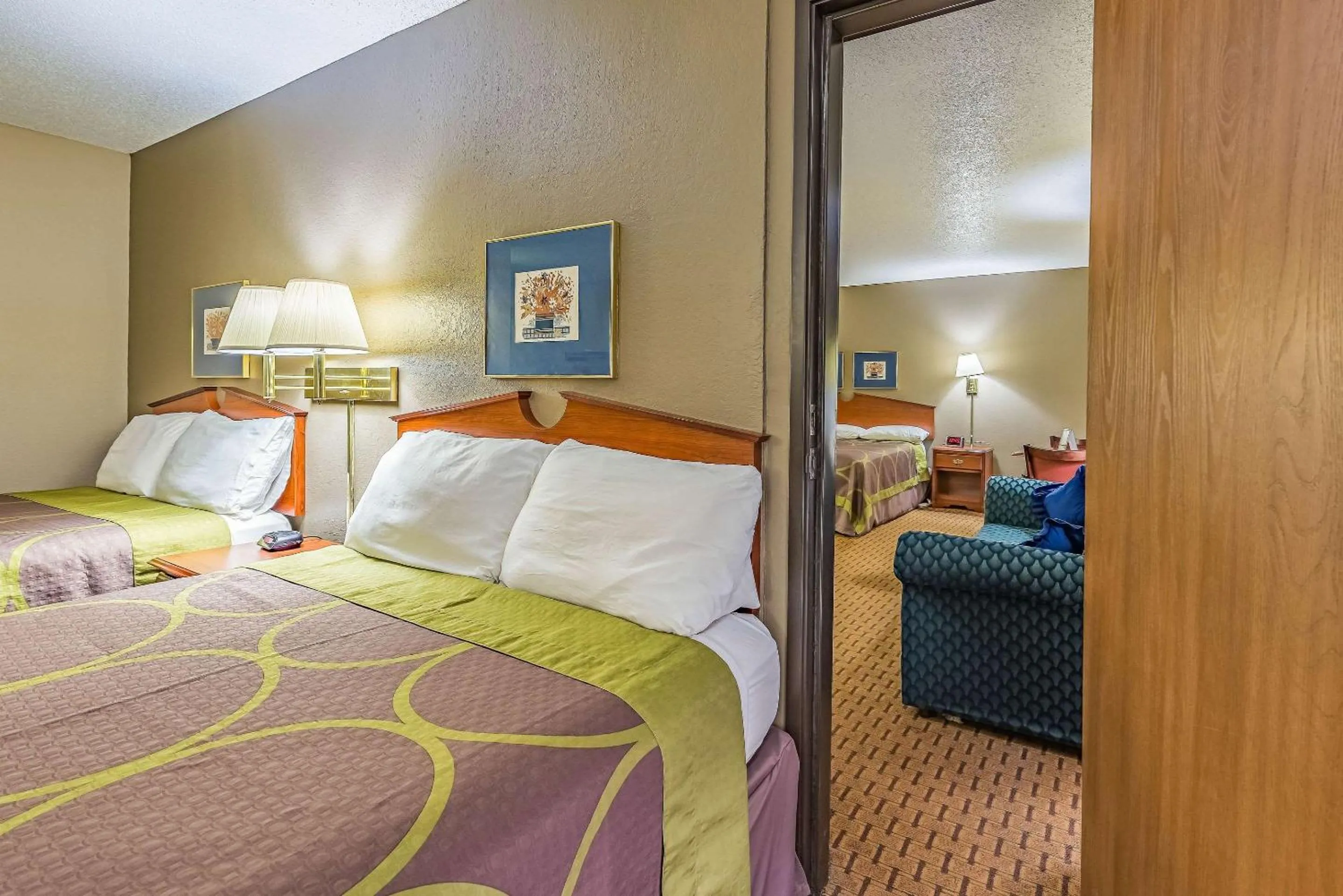 Photo of the whole room in Rodeway Inn Saint Joseph