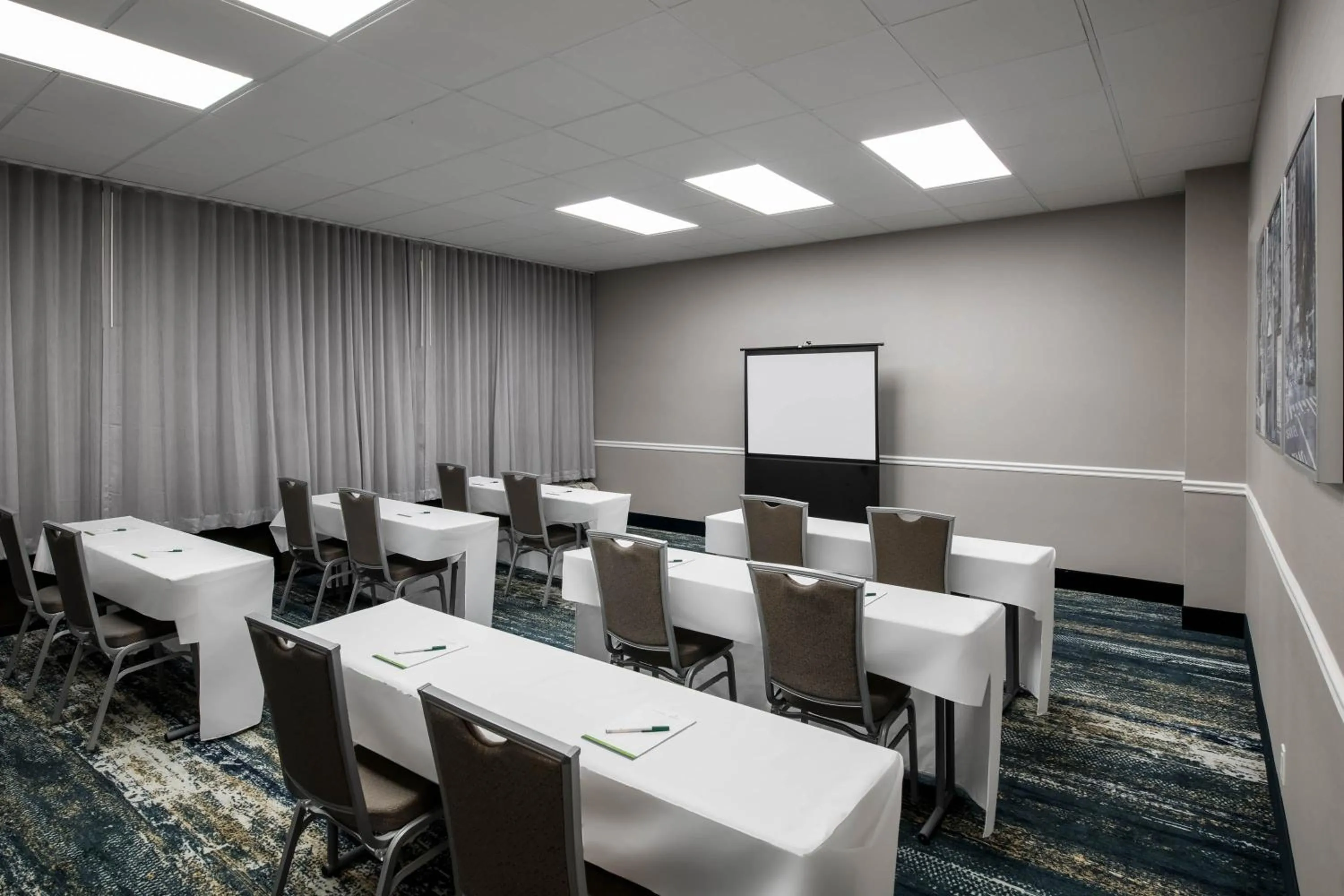 Banquet/Function facilities in Baymont by Wyndham White Plains - Elmsford