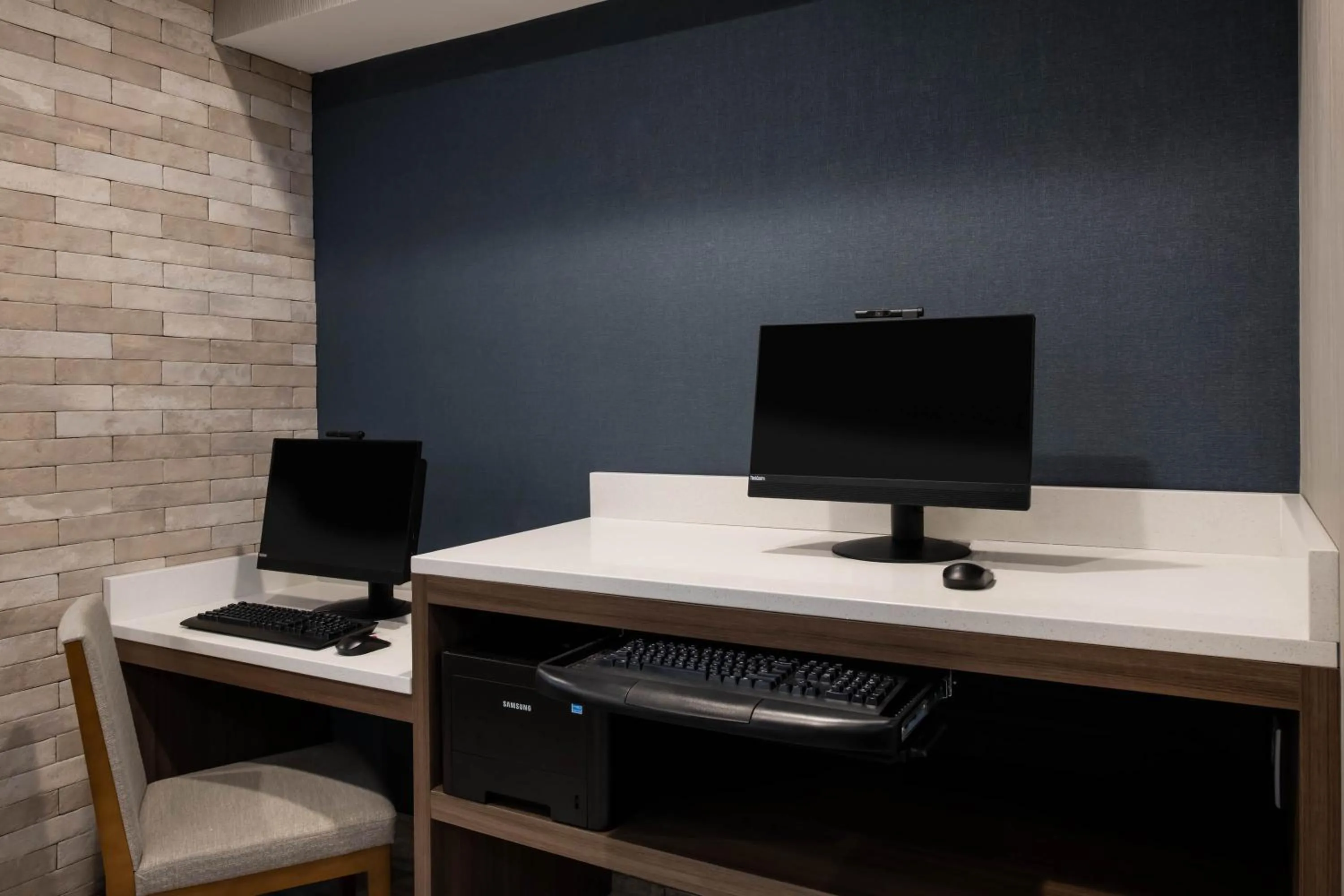 Business facilities in Baymont by Wyndham White Plains - Elmsford