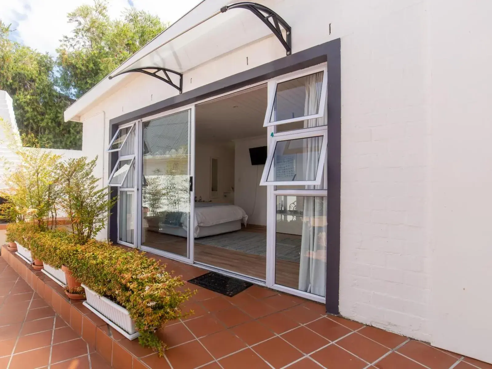 Luxury Queen Room - single occupancy in Cosimi Guest House Luxury Queen Room - single occupancy in Cosimi Guest House