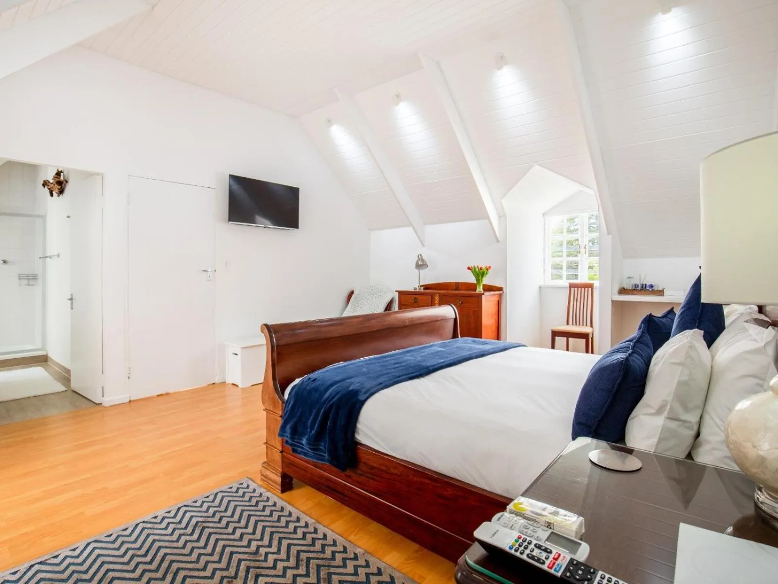 TV and multimedia, Bed in Cosimi Guest House