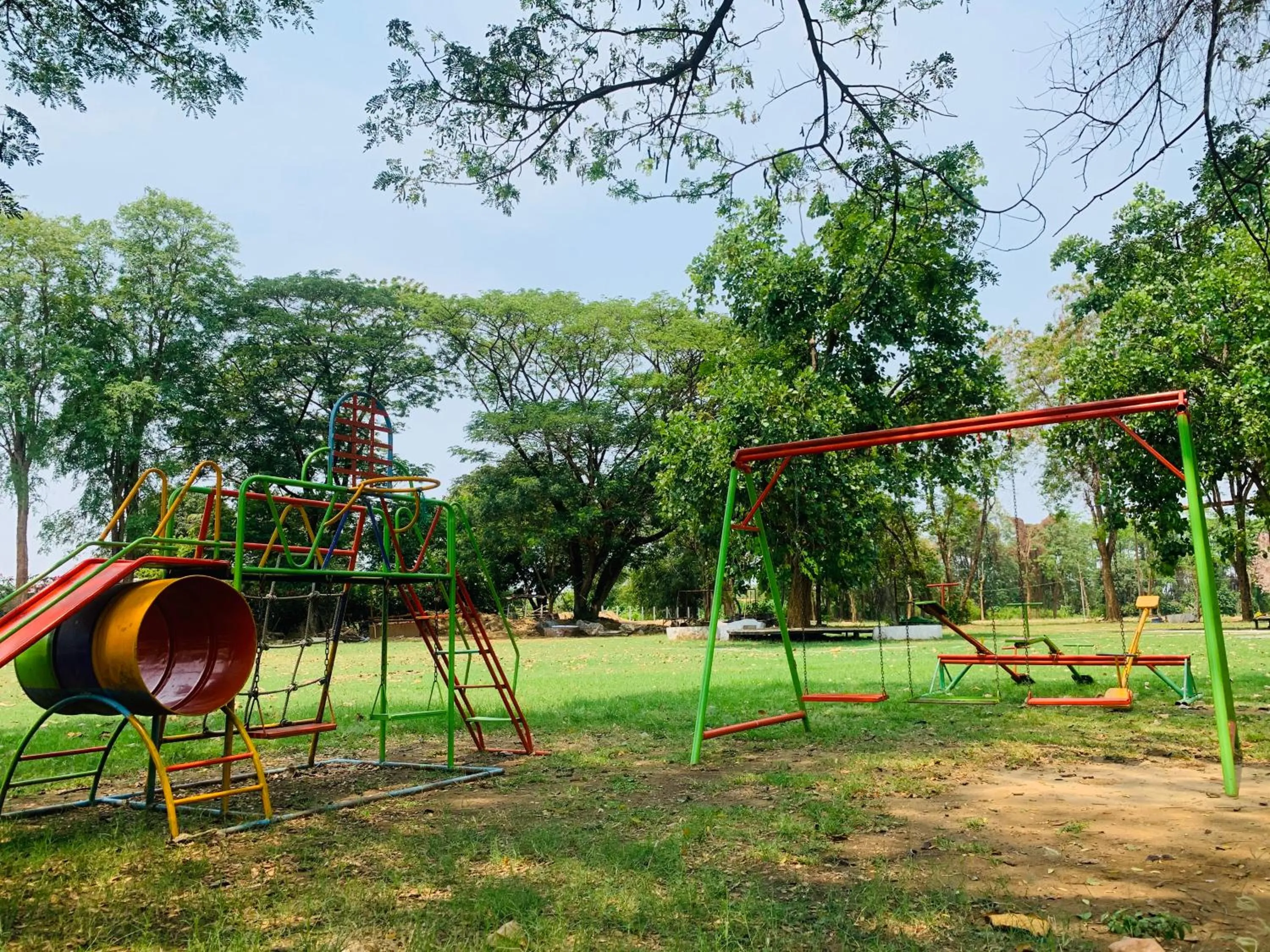 Children play ground in Buasawan Resort & Restaurant