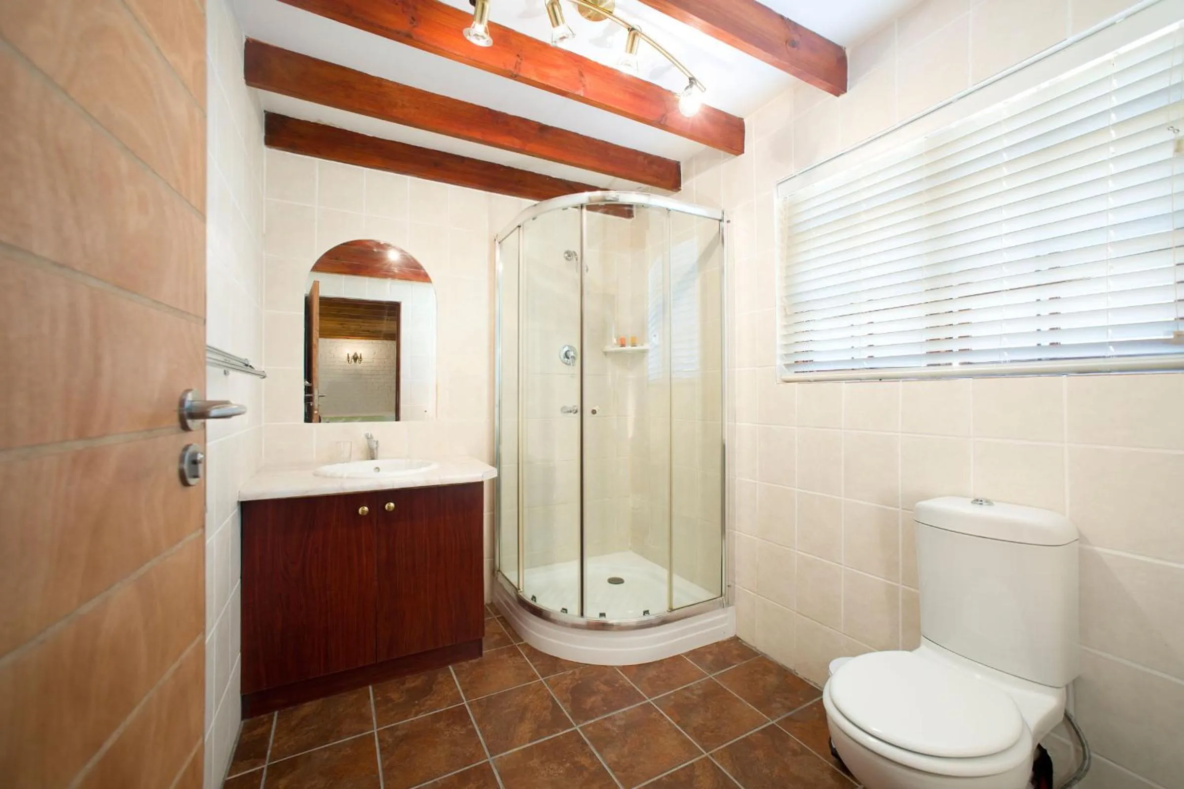 Bathroom in Swallows Nest Country Cottages